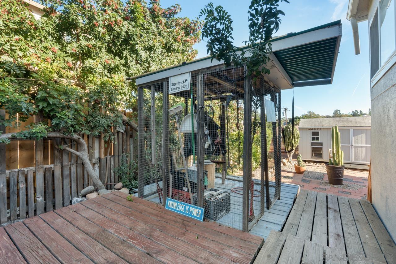 Detail Gallery Image 14 of 54 For 2017  El Prado Ave, Lemon Grove,  CA 91945 - 3 Beds | 2 Baths