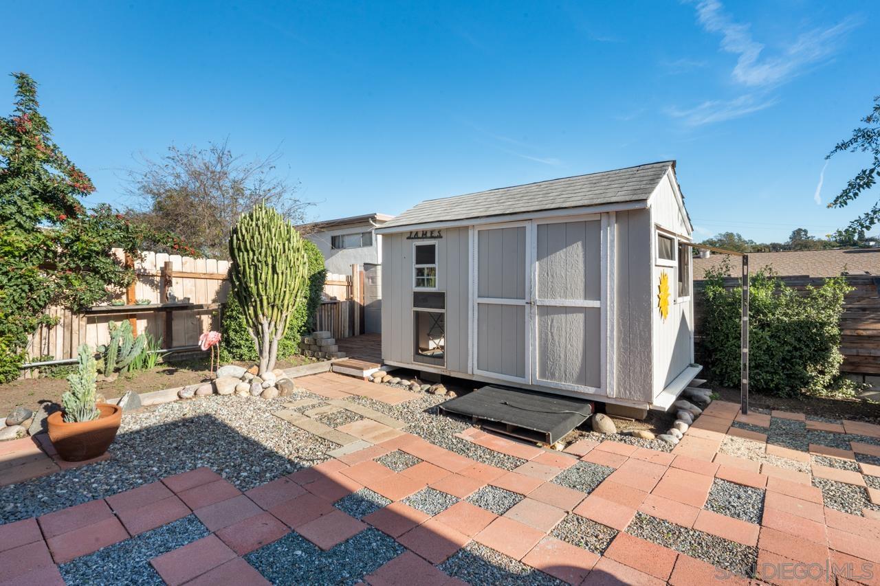 Detail Gallery Image 17 of 54 For 2017  El Prado Ave, Lemon Grove,  CA 91945 - 3 Beds | 2 Baths