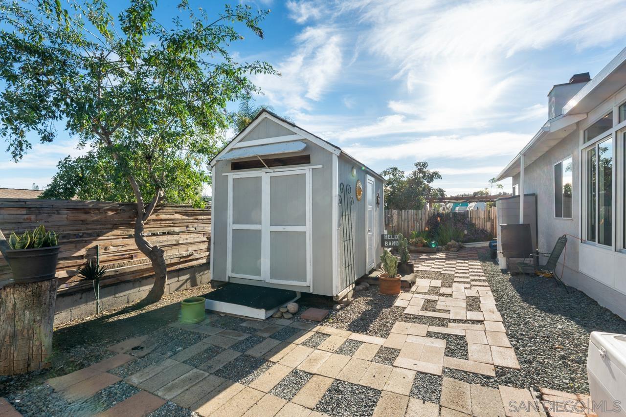 Detail Gallery Image 19 of 54 For 2017  El Prado Ave, Lemon Grove,  CA 91945 - 3 Beds | 2 Baths