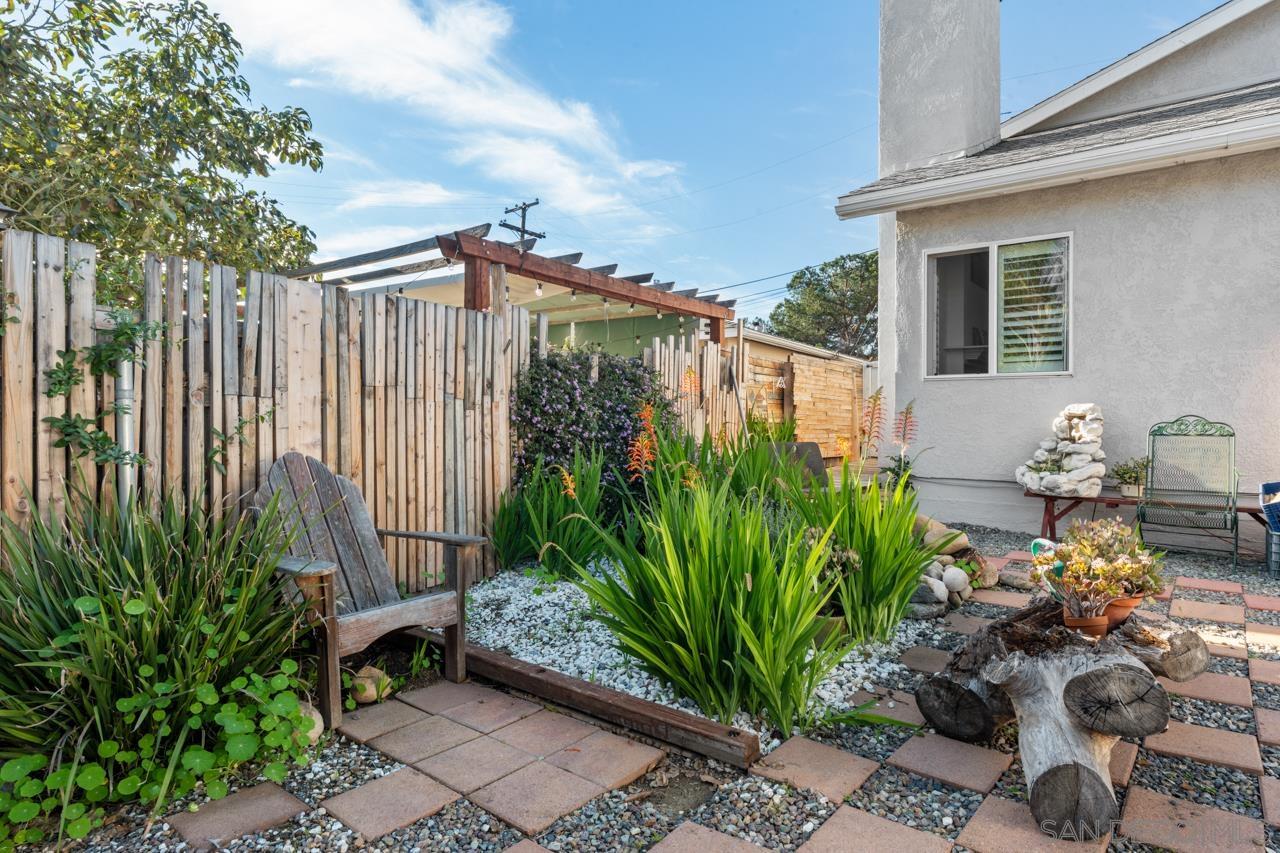 Detail Gallery Image 21 of 54 For 2017  El Prado Ave, Lemon Grove,  CA 91945 - 3 Beds | 2 Baths