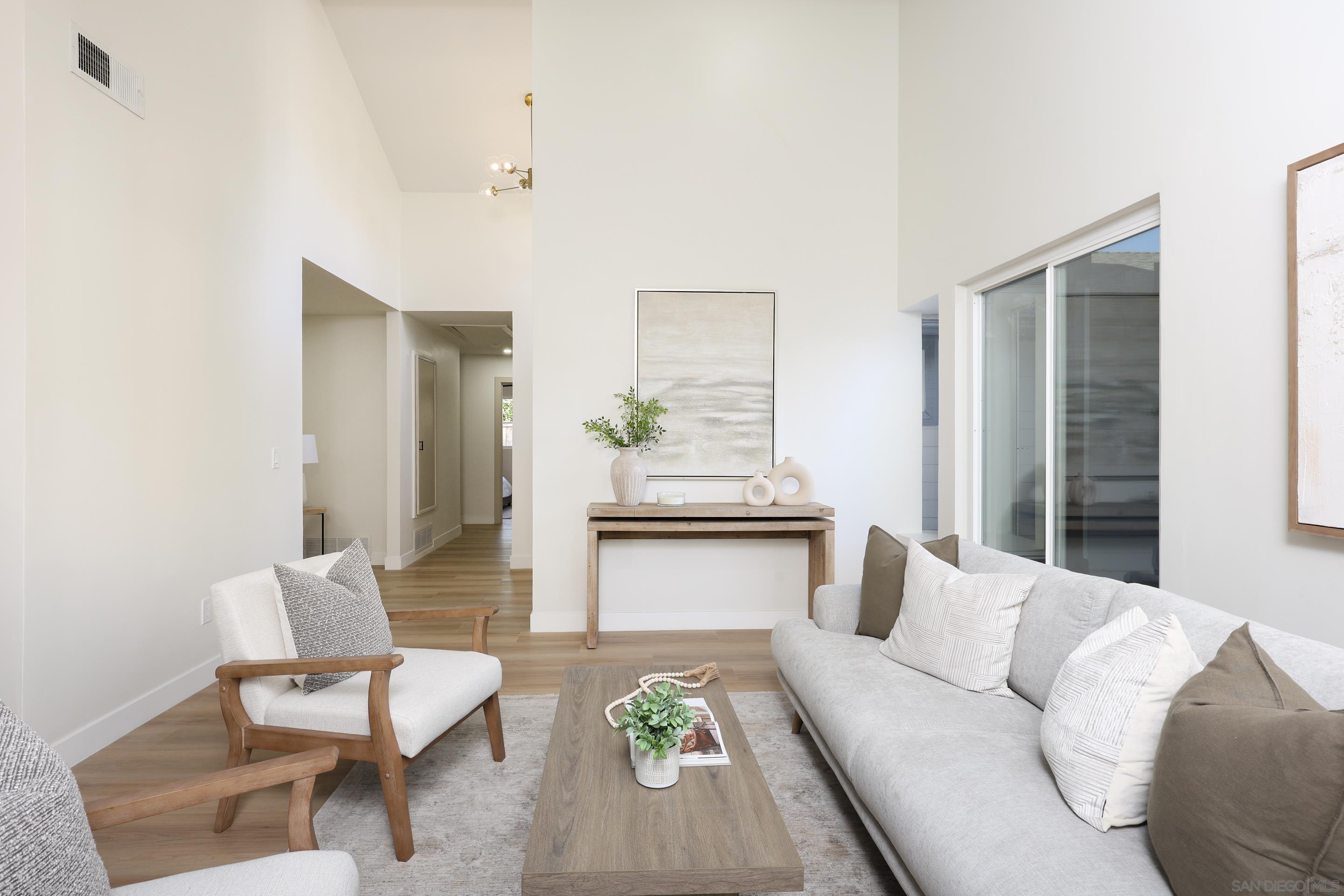 Detail Gallery Image 15 of 42 For 3619  Oxford St, Carlsbad,  CA 92010 - 3 Beds | 2 Baths