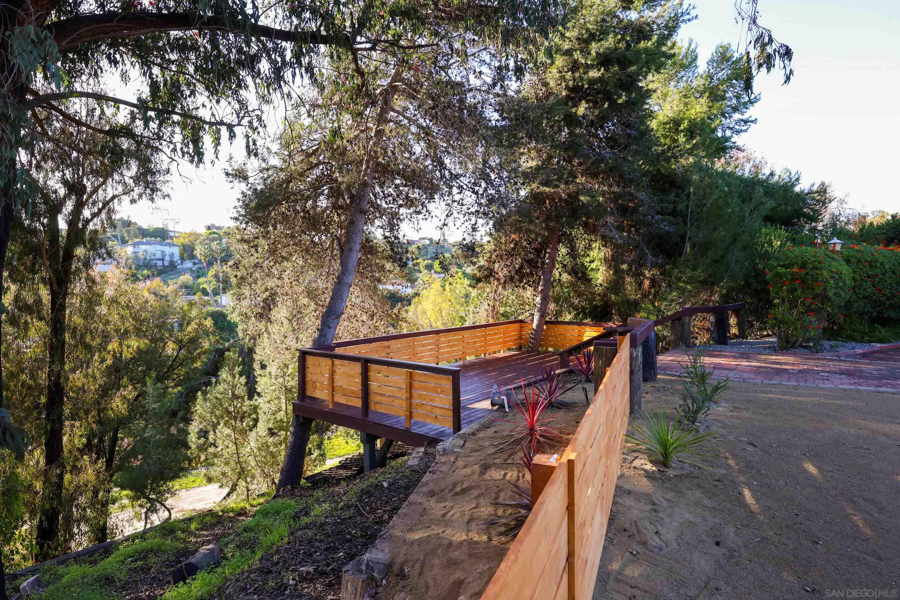 Detail Gallery Image 31 of 42 For 3619  Oxford St, Carlsbad,  CA 92010 - 3 Beds | 2 Baths