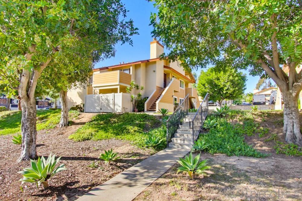 Detail Gallery Image 2 of 27 For 637  R Ave  #37,  National City,  CA 91950 - 2 Beds | 2 Baths