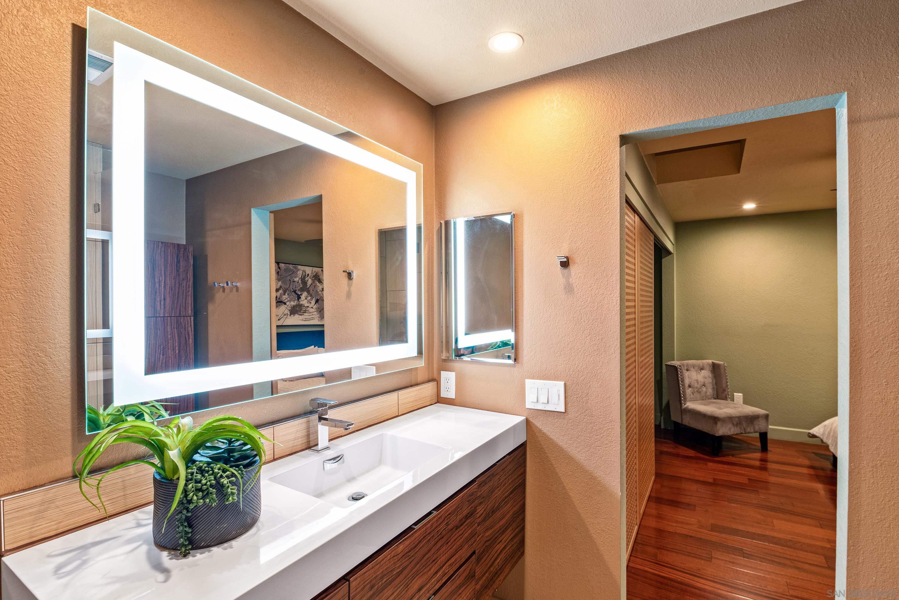 Detail Gallery Image 23 of 40 For 1027  Essex St  #B,  San Diego,  CA 92103 - 2 Beds | 2/1 Baths