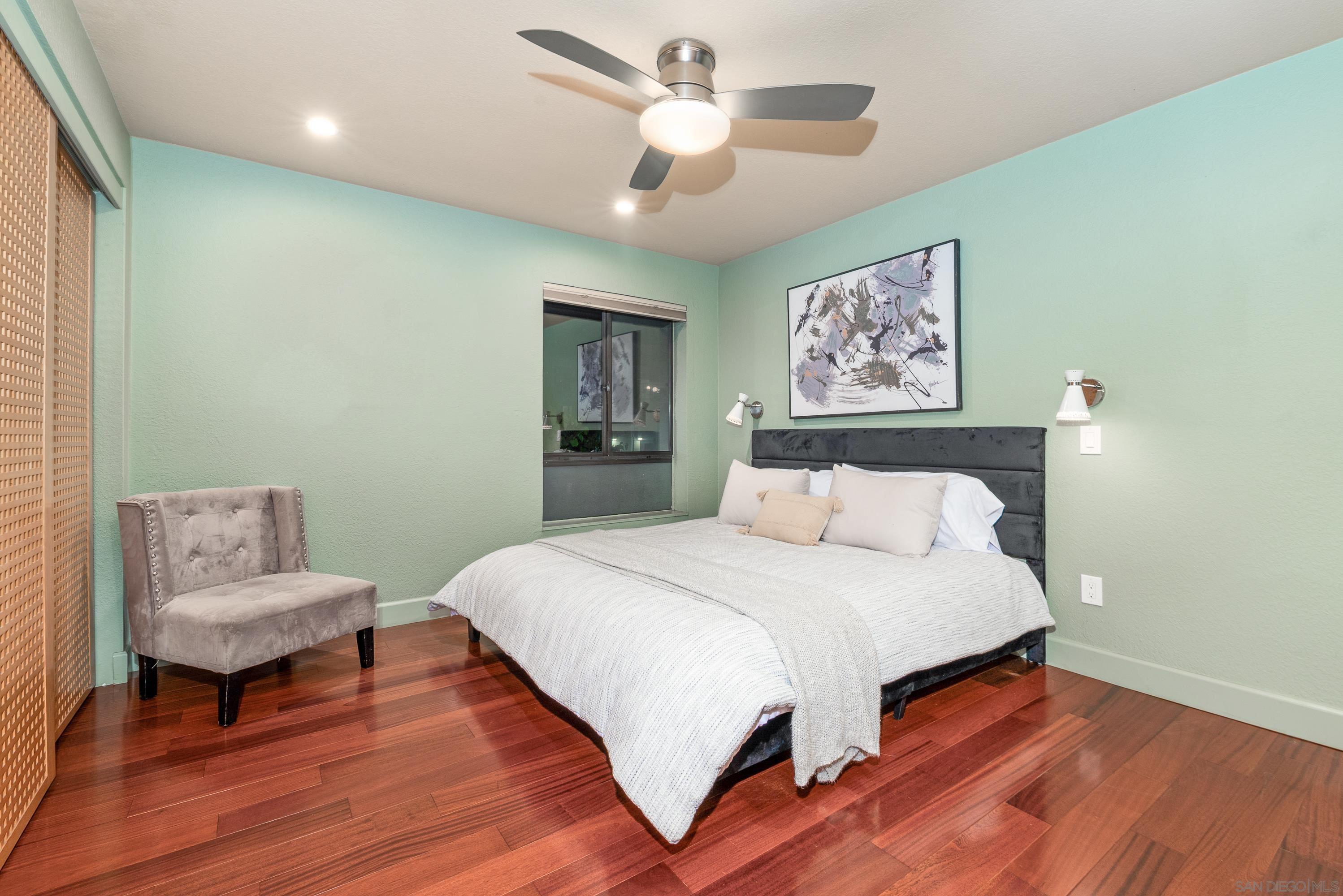 Detail Gallery Image 26 of 40 For 1027  Essex St  #B,  San Diego,  CA 92103 - 2 Beds | 2/1 Baths