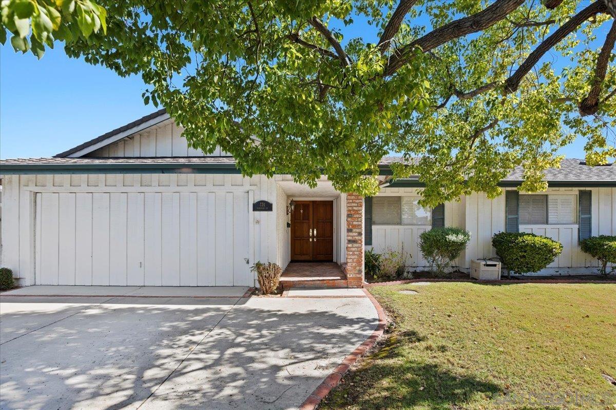 Detail Gallery Image 2 of 55 For 731  Wakefield Ct, El Cajon,  CA 92020 - 4 Beds | 2 Baths