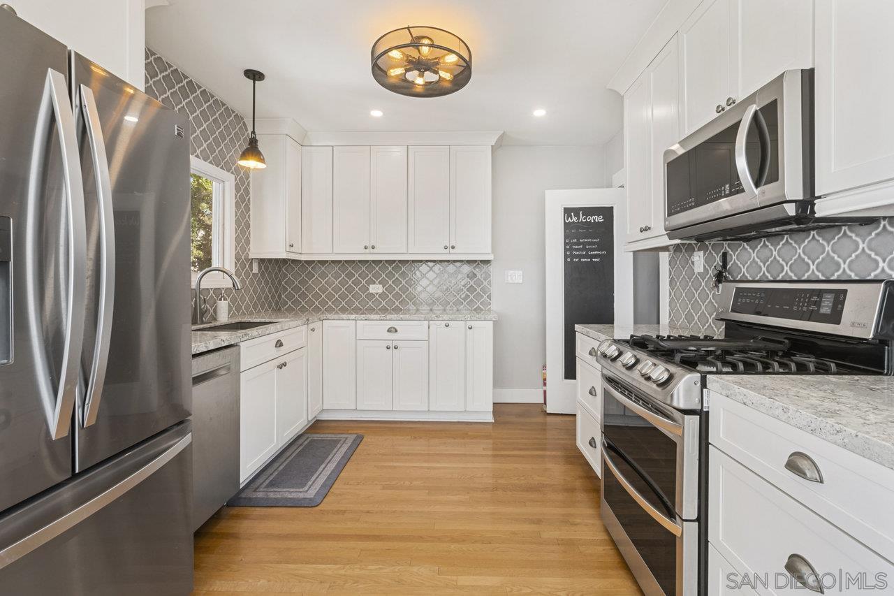 Detail Gallery Image 13 of 49 For 4586-4590  Arizona St, San Diego,  CA 92116 - – Beds | – Baths