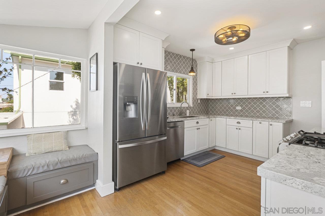 Detail Gallery Image 14 of 49 For 4586-4590  Arizona St, San Diego,  CA 92116 - – Beds | – Baths