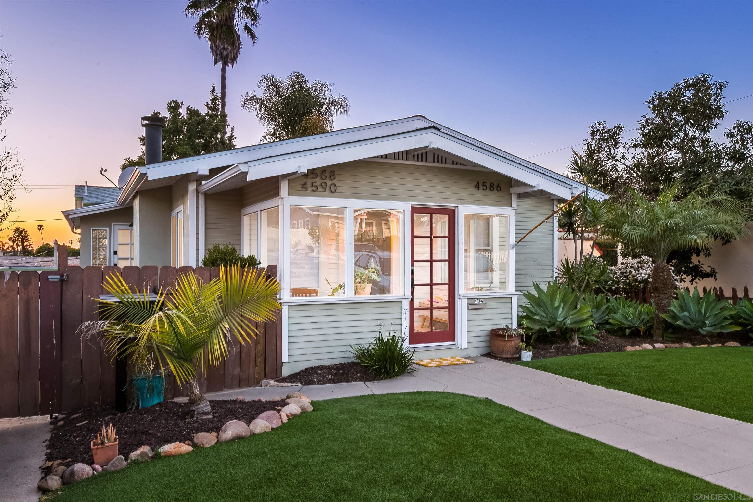 Detail Gallery Image 3 of 49 For 4586-4590  Arizona St, San Diego,  CA 92116 - – Beds | – Baths