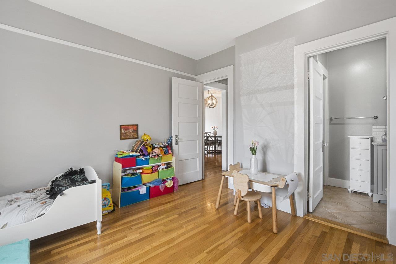 Detail Gallery Image 20 of 49 For 4586-4590  Arizona St, San Diego,  CA 92116 - – Beds | – Baths