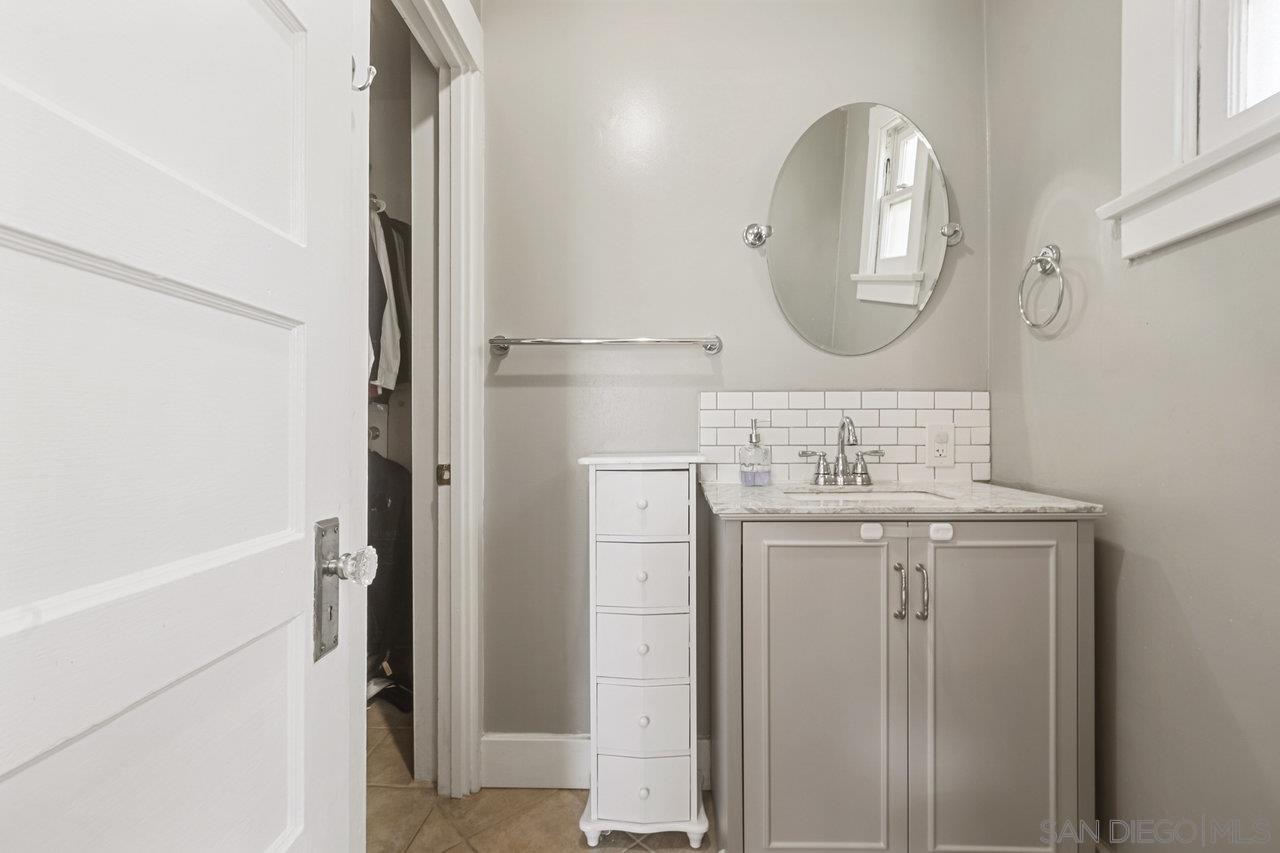 Detail Gallery Image 21 of 49 For 4586-4590  Arizona St, San Diego,  CA 92116 - – Beds | – Baths