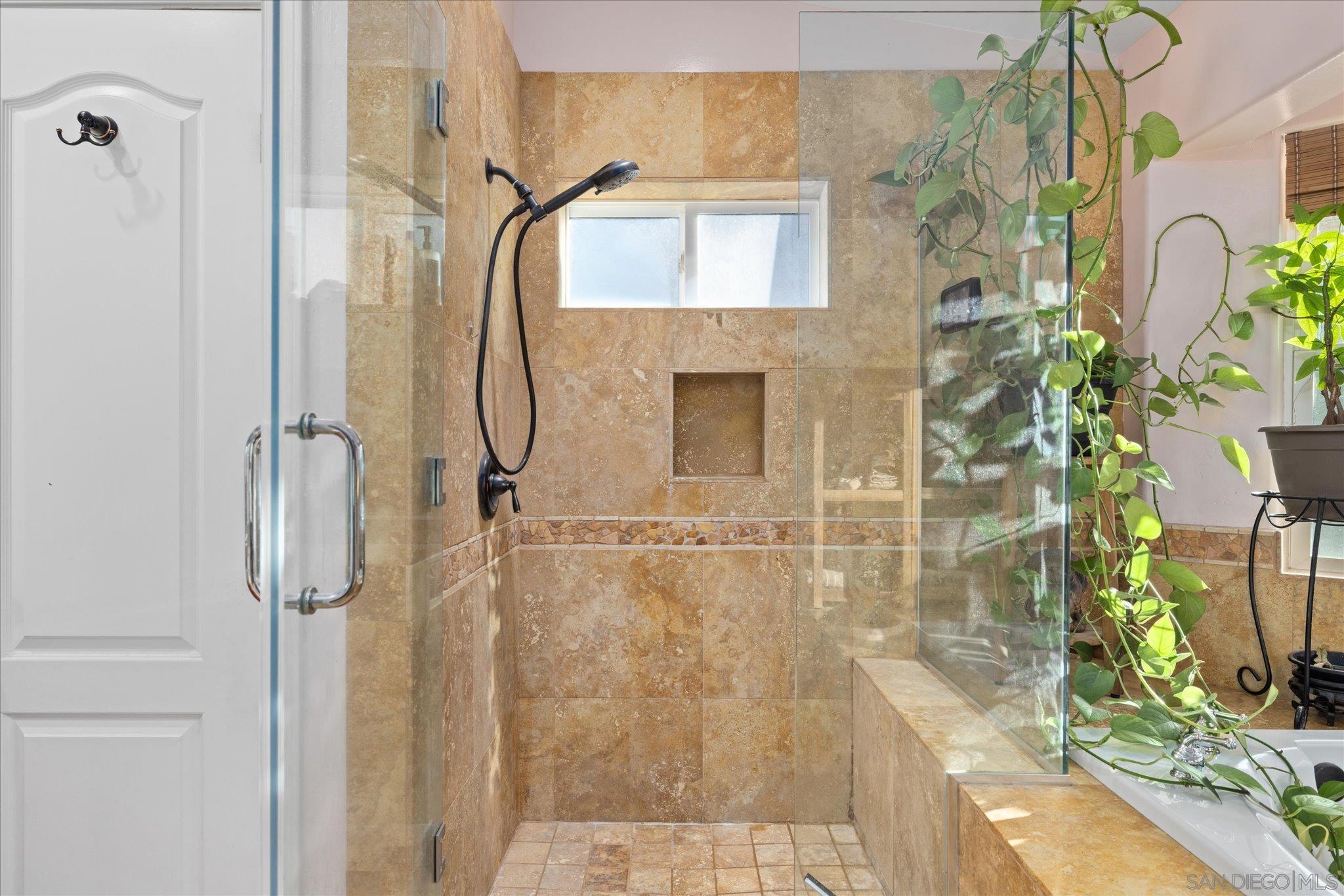 Detail Gallery Image 31 of 66 For 1714  Foss Rd, Alpine,  CA 91901 - 3 Beds | 2/1 Baths