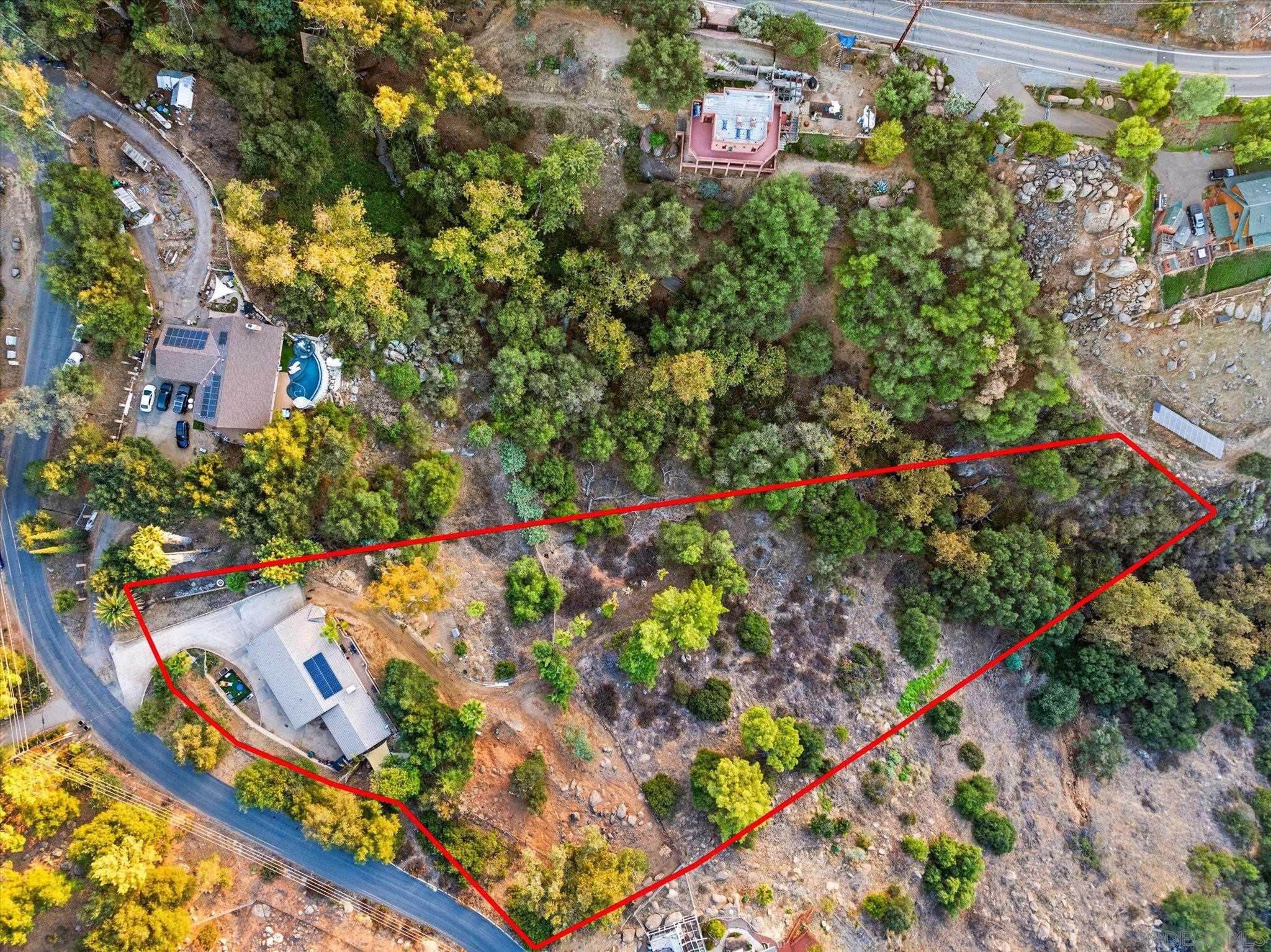 Detail Gallery Image 9 of 66 For 1714  Foss Rd, Alpine,  CA 91901 - 3 Beds | 2/1 Baths