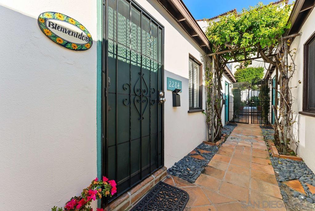 Detail Gallery Image 2 of 32 For 2282-84  Congress St, San Diego,  CA 92110 - – Beds | – Baths