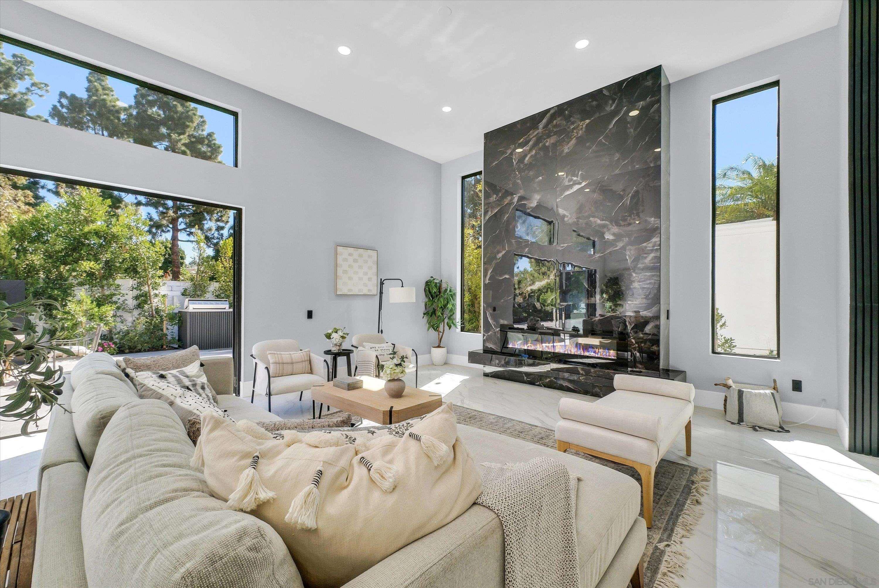 Detail Gallery Image 19 of 37 For 18802  Saginaw Dr, Irvine,  CA 92603 - 4 Beds | 4/1 Baths