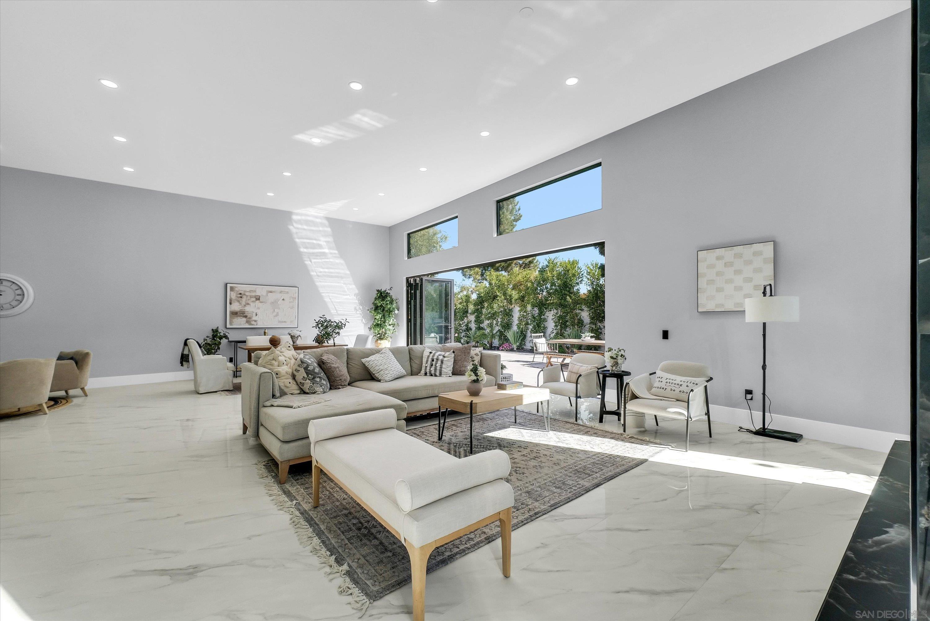 Detail Gallery Image 20 of 37 For 18802  Saginaw Dr, Irvine,  CA 92603 - 4 Beds | 4/1 Baths