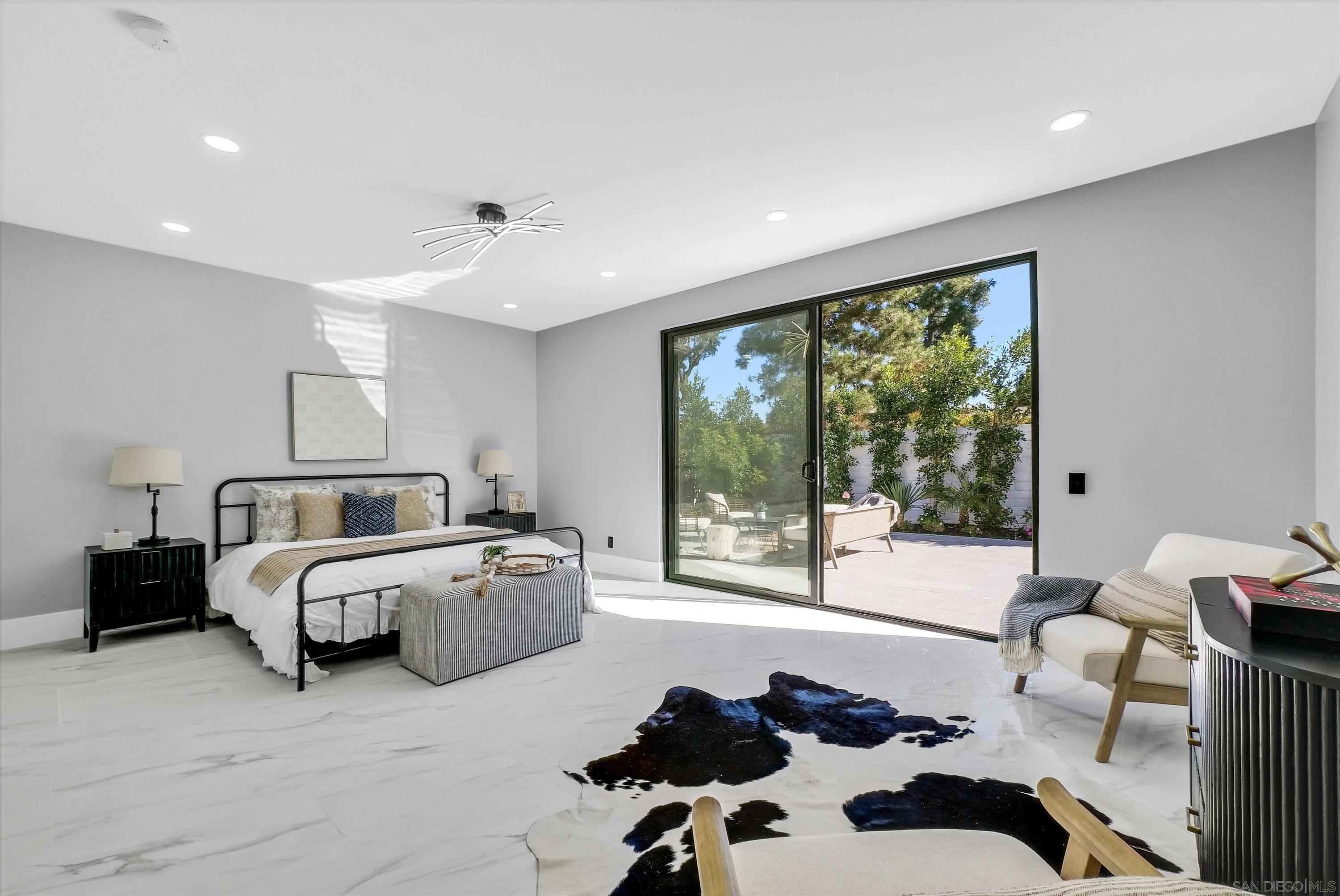 Detail Gallery Image 7 of 37 For 18802  Saginaw Dr, Irvine,  CA 92603 - 4 Beds | 4/1 Baths