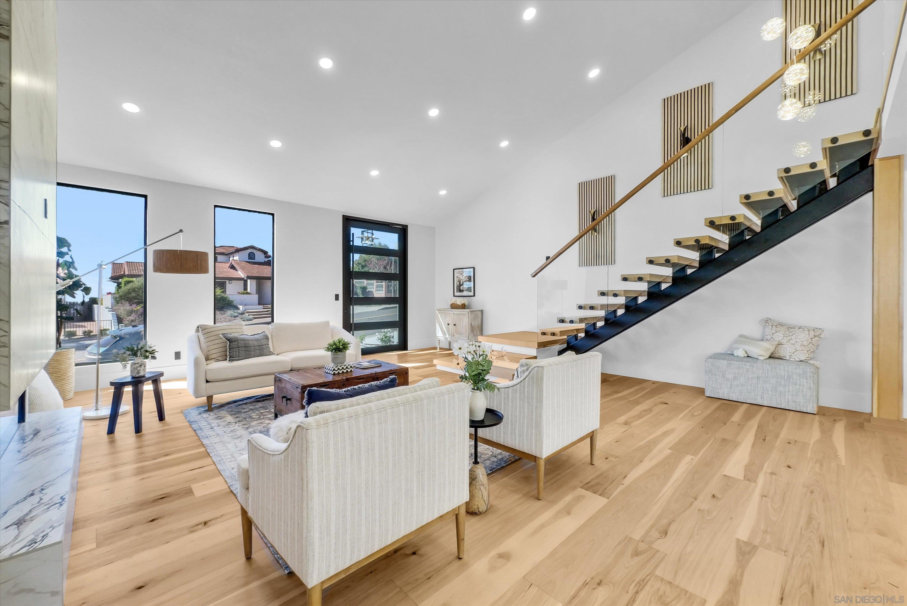 Detail Gallery Image 7 of 37 For 2241  Avenida Salvador, San Clemente,  CA 92672 - 5 Beds | 4/1 Baths