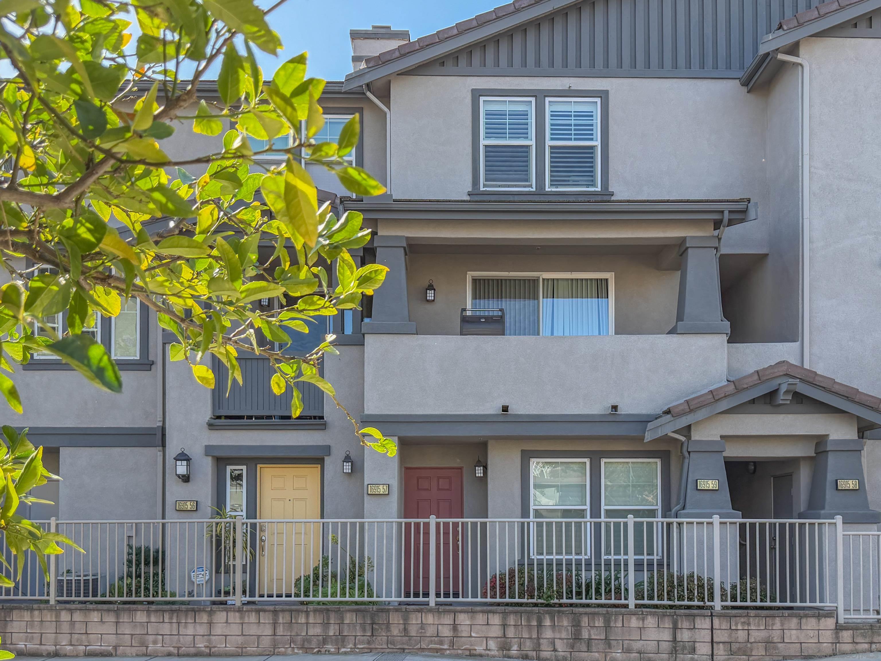 Front Image Thumbnail for SD260002325