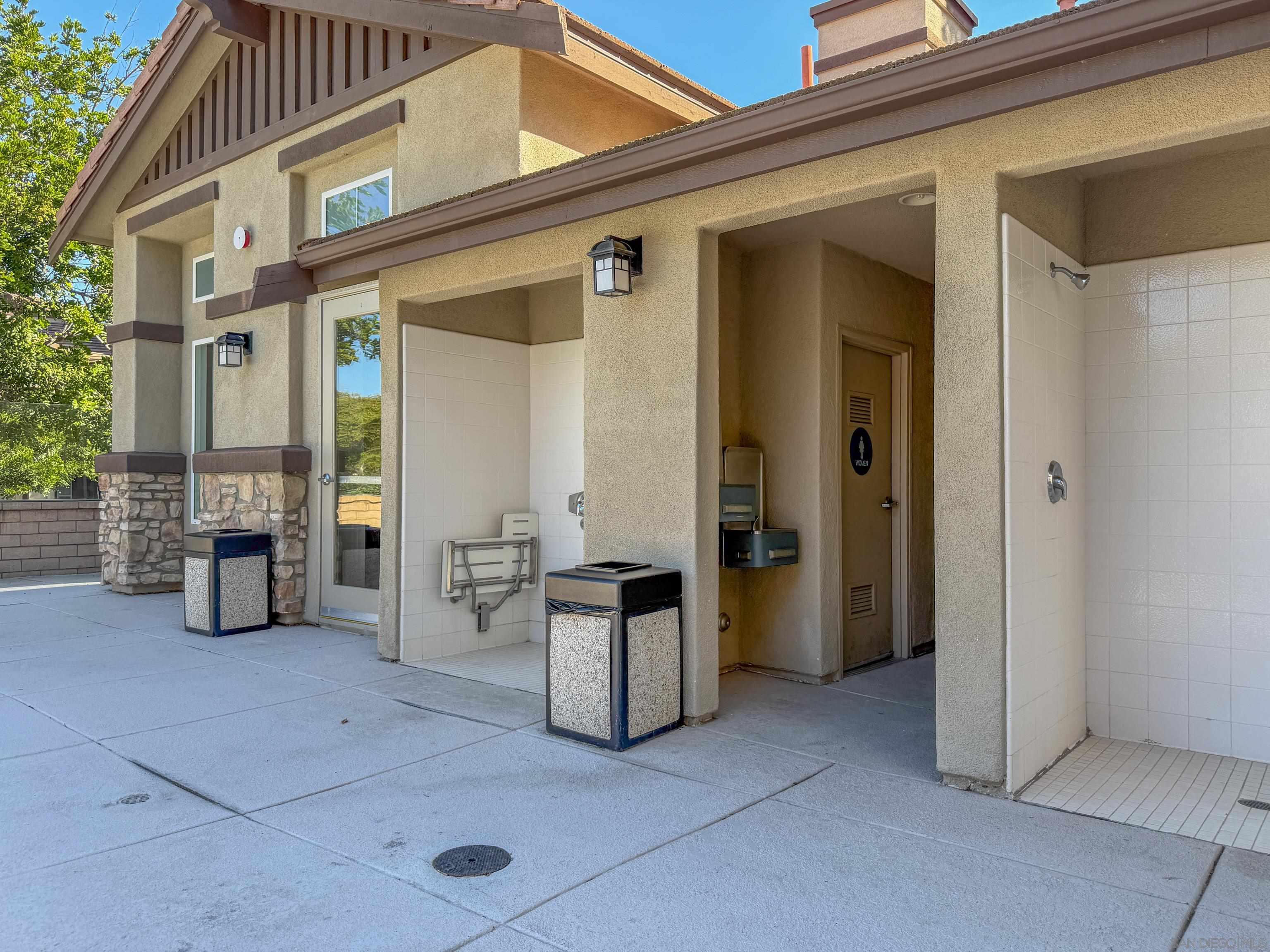 Detail Gallery Image 16 of 17 For 16915  Hutchins Lndg  #57,  San Diego,  CA 92127 - 3 Beds | 3/1 Baths