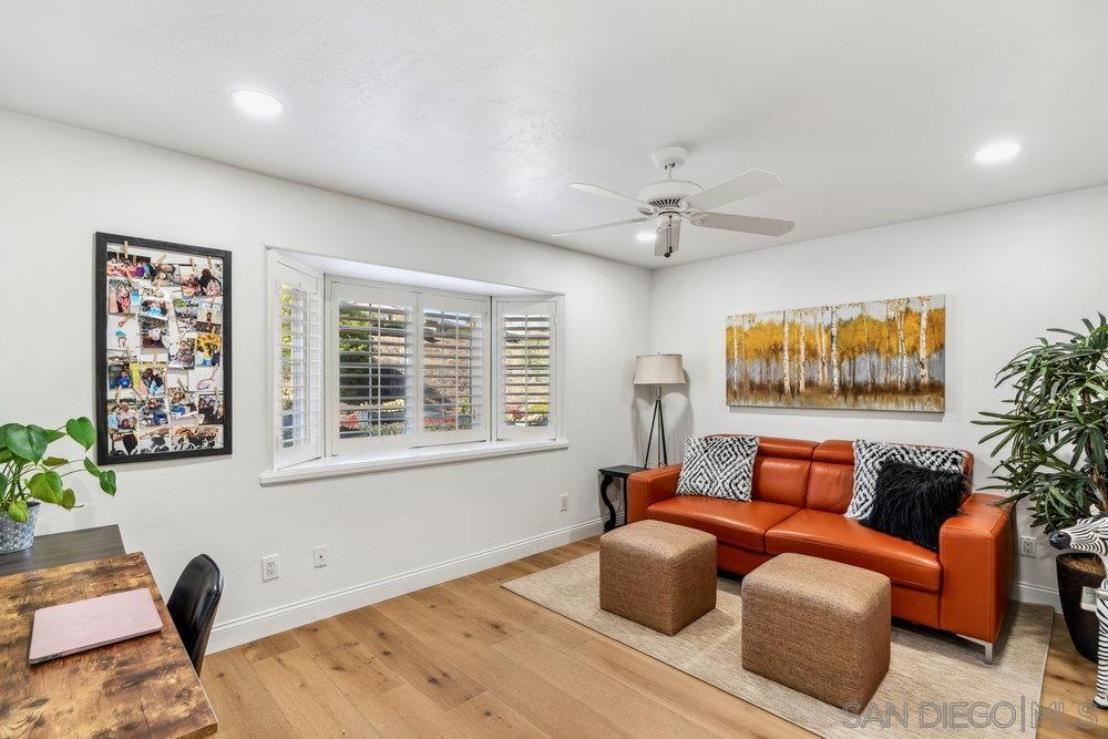 Detail Gallery Image 14 of 22 For 12385  Conquistador Way, San Diego,  CA 92128 - 3 Beds | 2 Baths