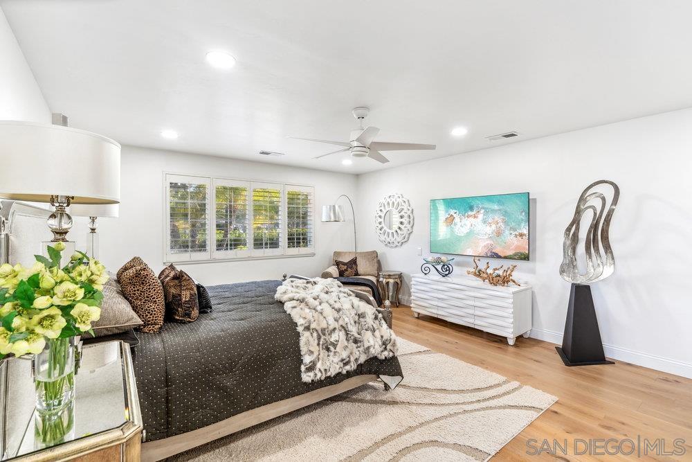 Detail Gallery Image 10 of 22 For 12385  Conquistador Way, San Diego,  CA 92128 - 3 Beds | 2 Baths