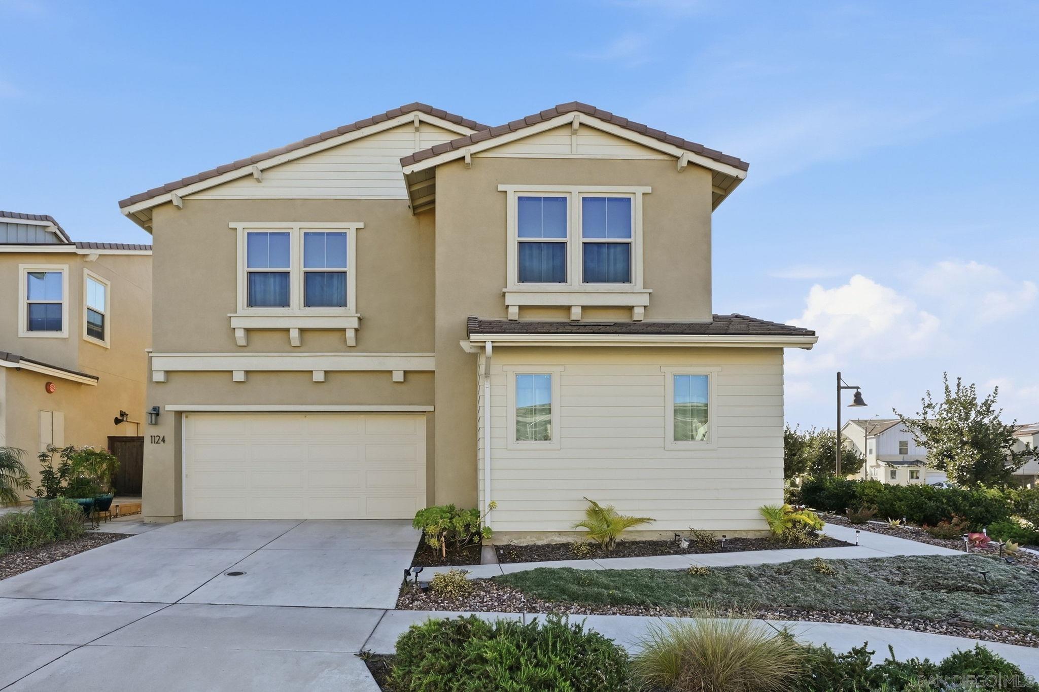 Detail Gallery Image 2 of 58 For 1124  Camino Levante, Chula Vista,  CA 91913 - 5 Beds | 3/1 Baths