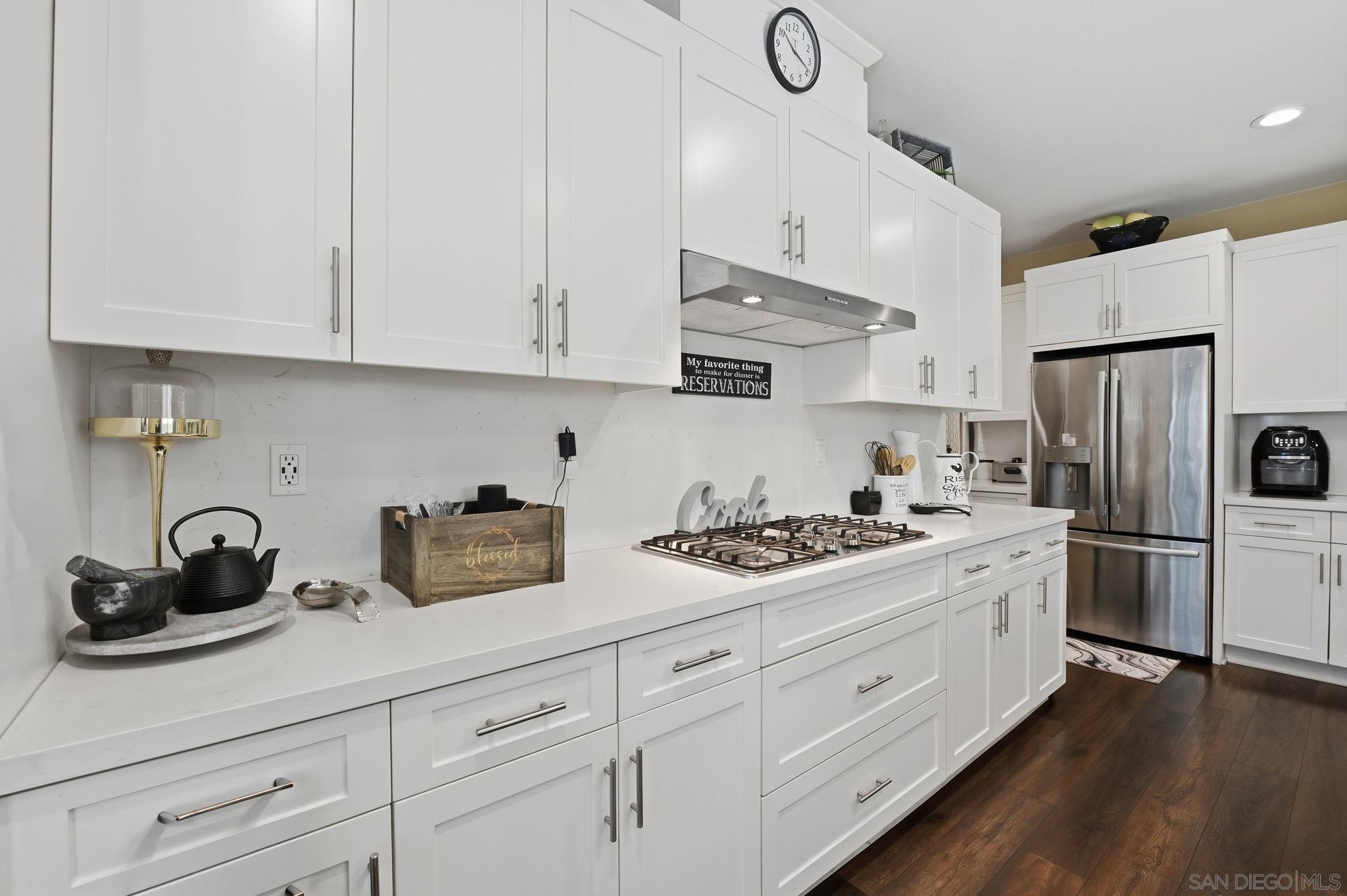 Detail Gallery Image 22 of 58 For 1124  Camino Levante, Chula Vista,  CA 91913 - 5 Beds | 3/1 Baths