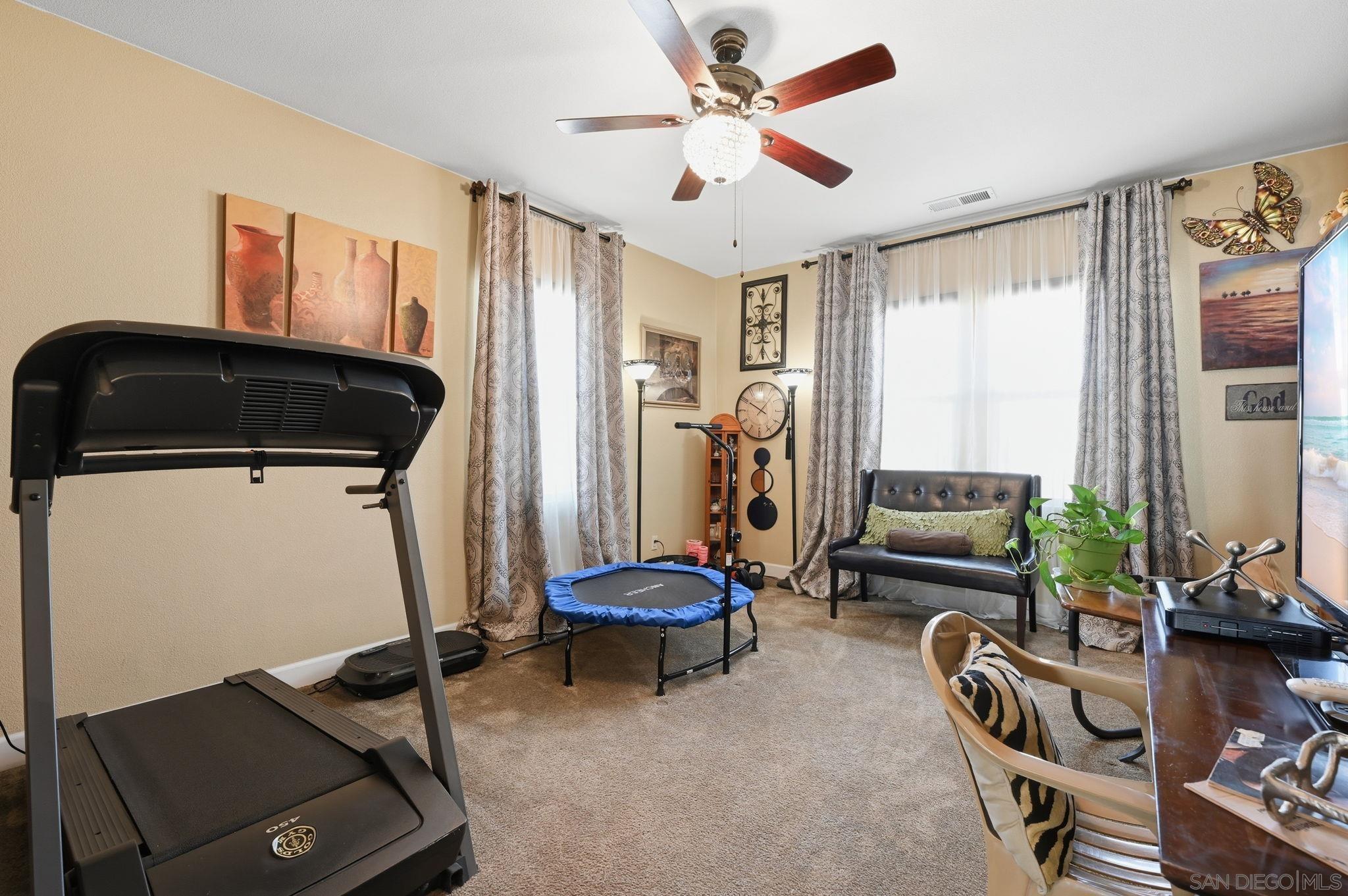 Detail Gallery Image 45 of 58 For 1124  Camino Levante, Chula Vista,  CA 91913 - 5 Beds | 3/1 Baths