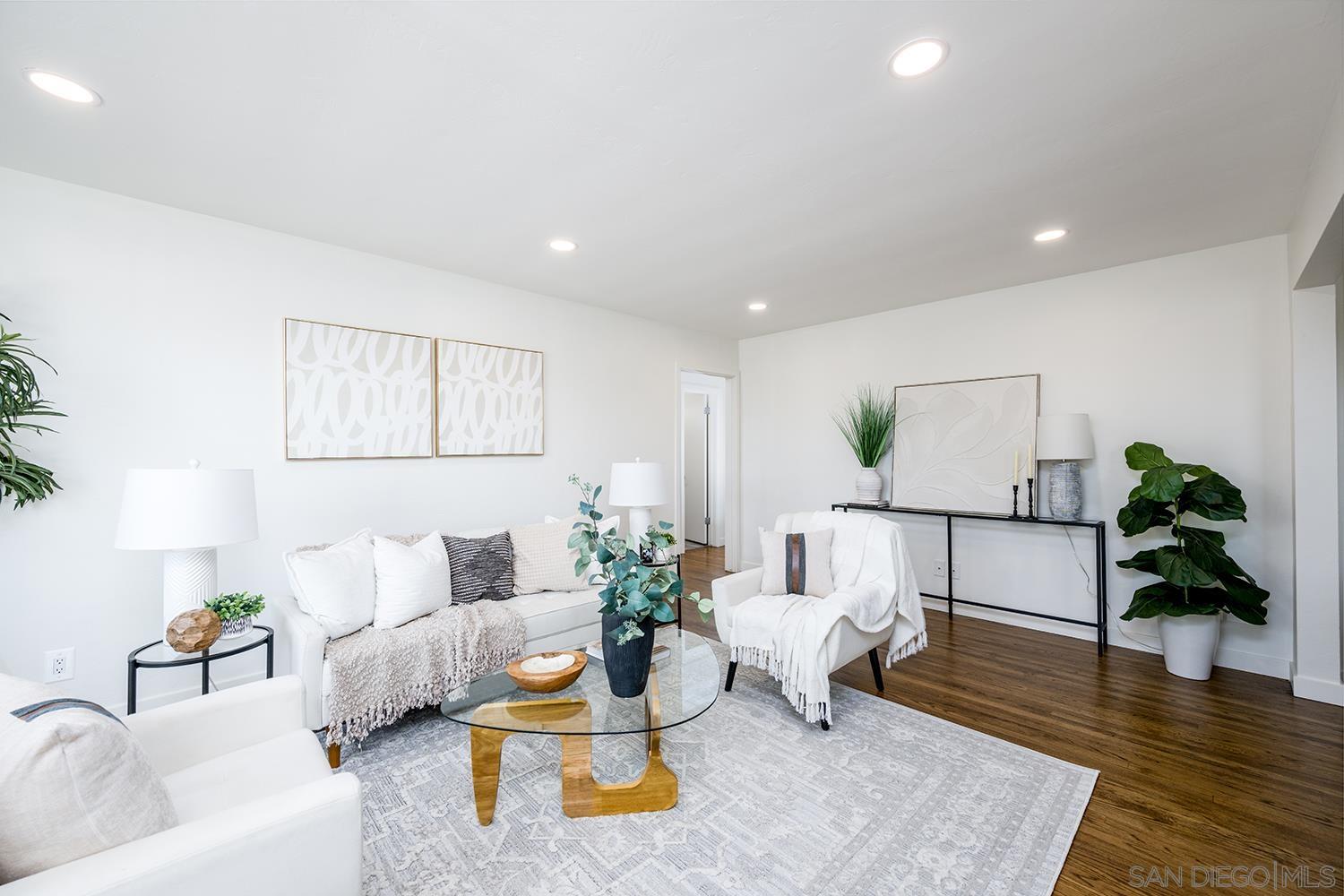 Detail Gallery Image 2 of 21 For 709  4th Ave, Chula Vista,  CA 91910 - 3 Beds | 2 Baths