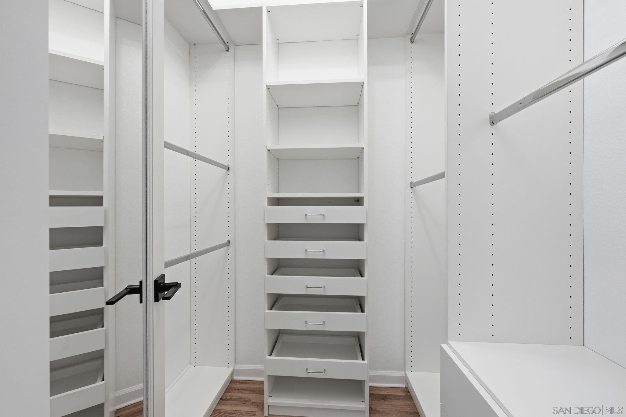 Detail Gallery Image 15 of 24 For 2670  Bellezza Dr, San Diego,  CA 92108 - 2 Beds | 2 Baths