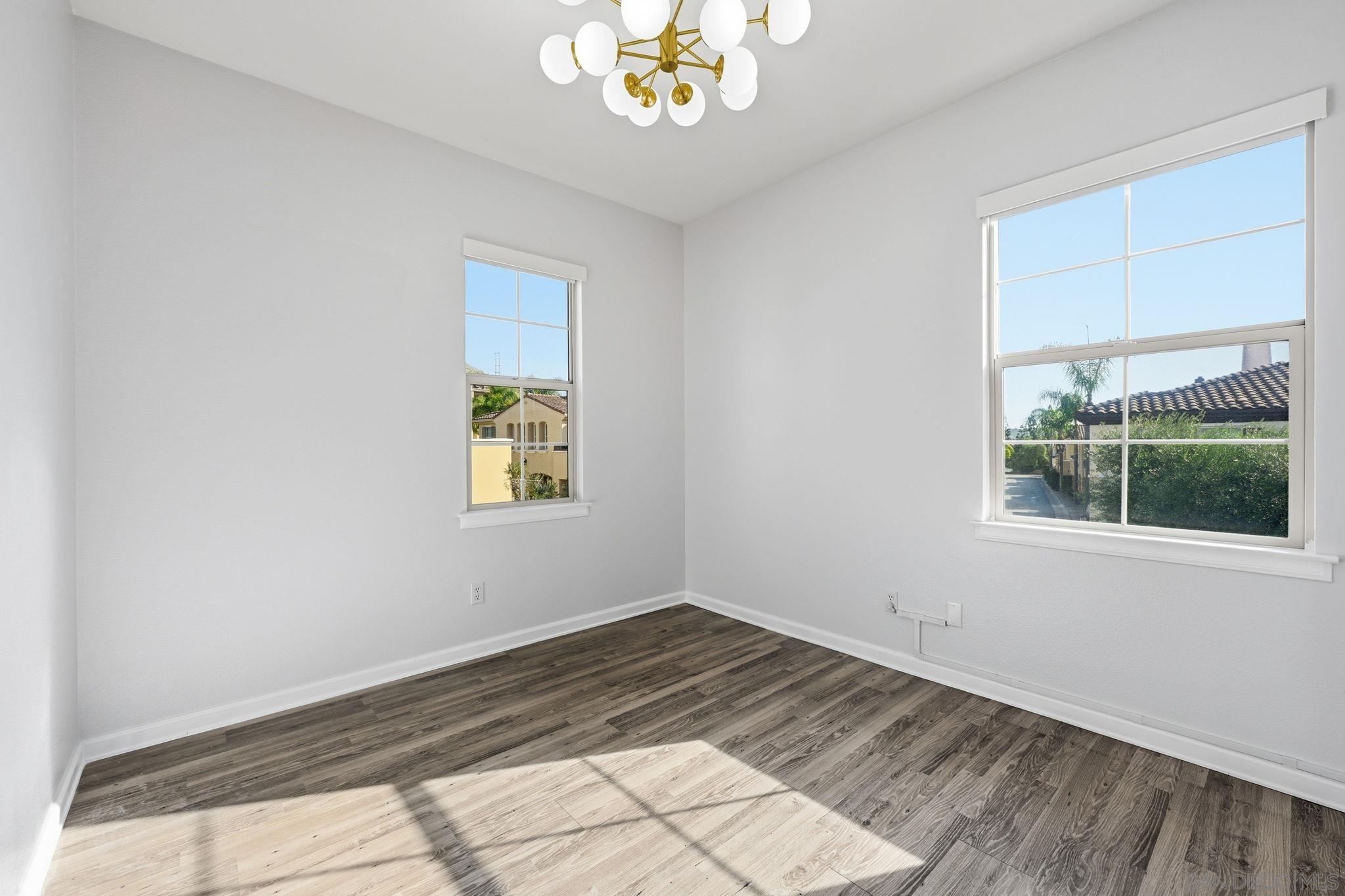 Detail Gallery Image 17 of 24 For 2670  Bellezza Dr, San Diego,  CA 92108 - 2 Beds | 2 Baths