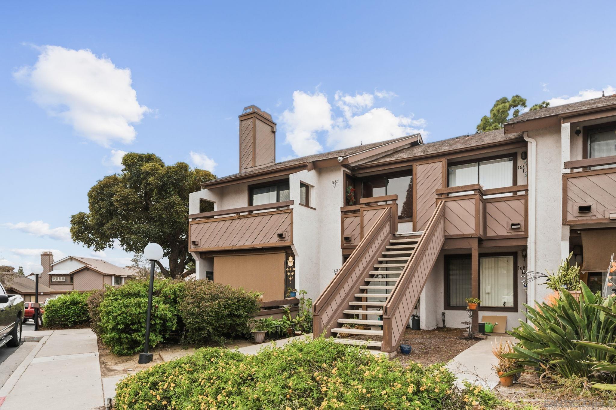 Front Image Thumbnail for SD260002343