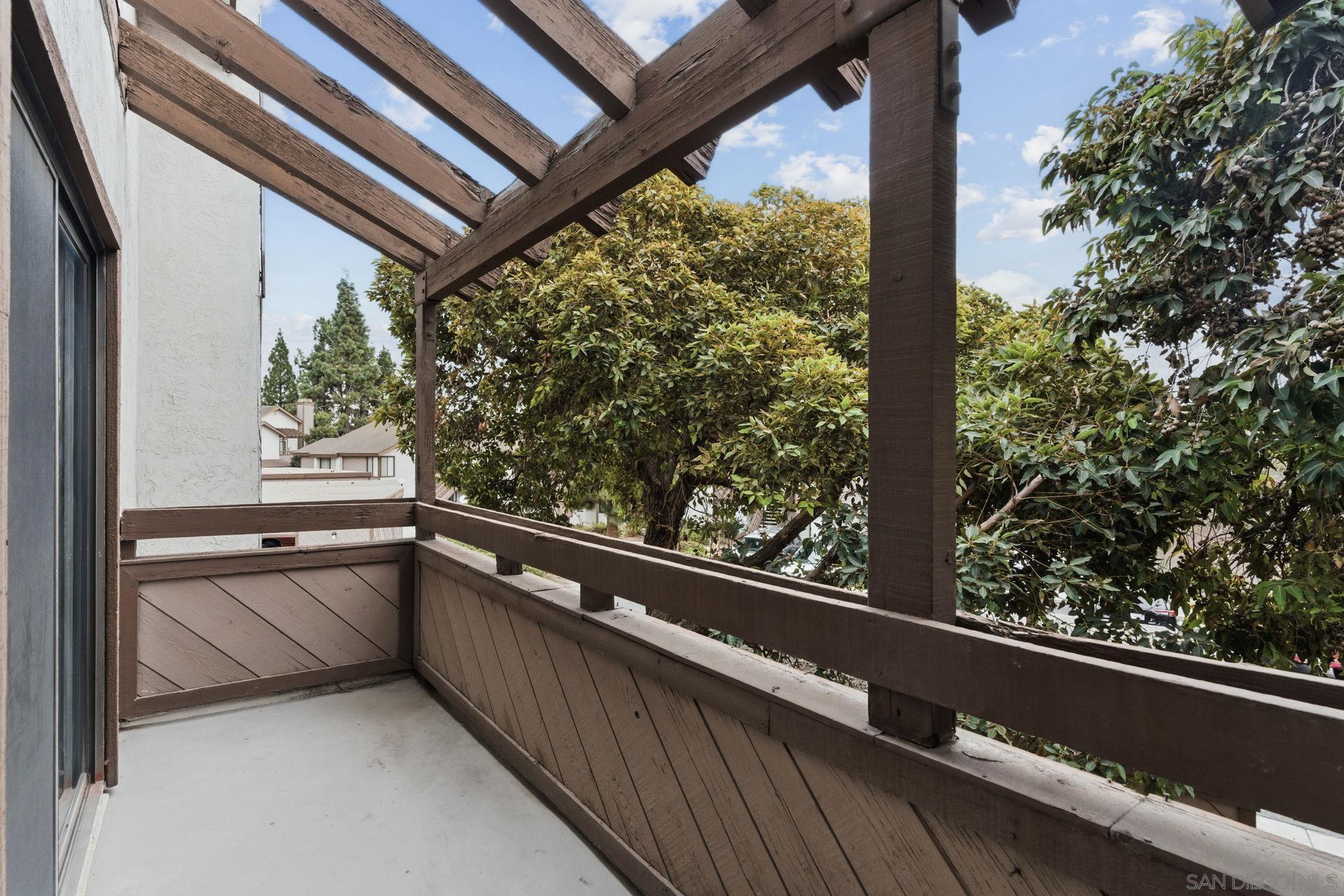 Detail Gallery Image 18 of 24 For 1685  Melrose Ave  #J,  Chula Vista,  CA 91911 - 3 Beds | 2 Baths