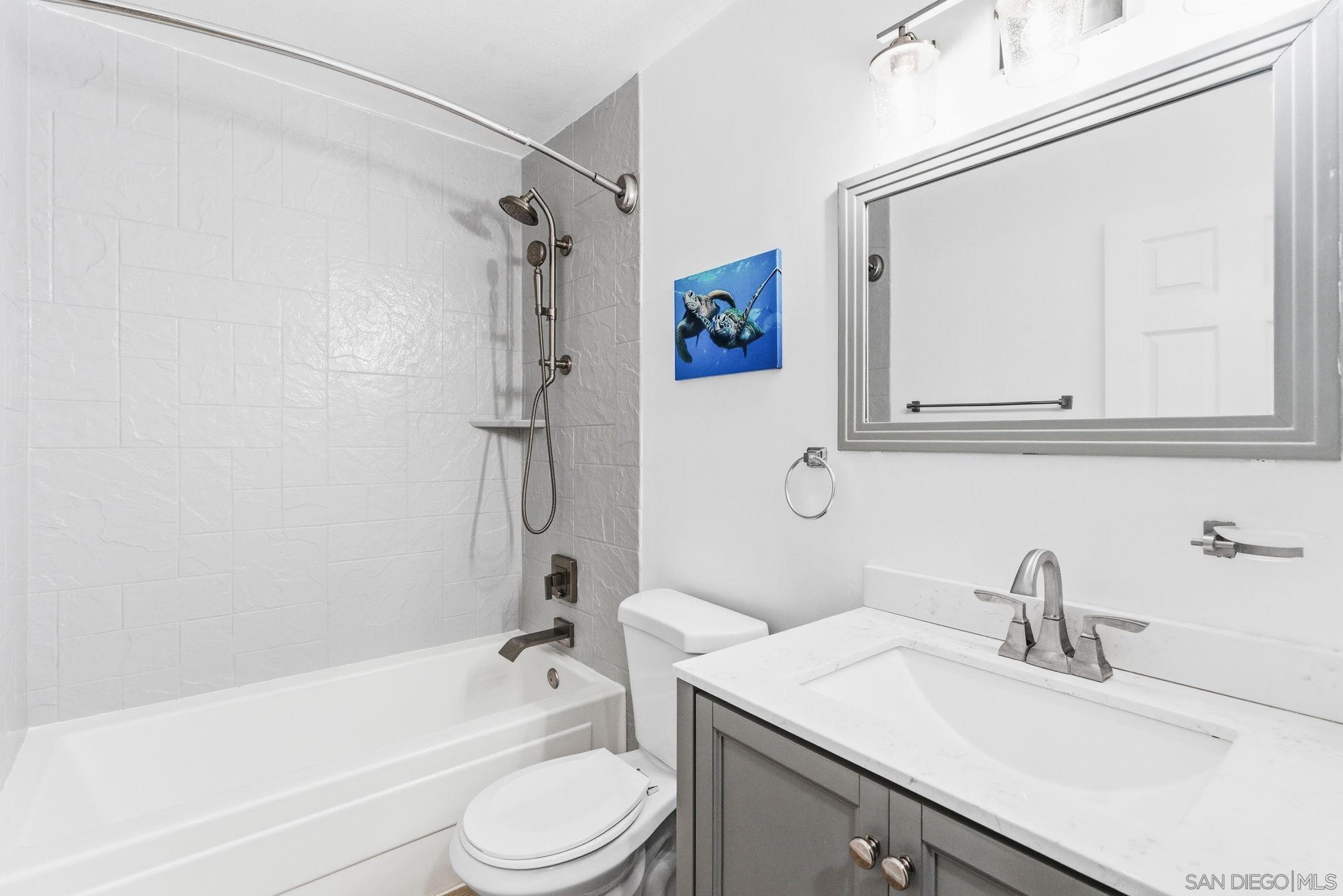 Detail Gallery Image 20 of 24 For 1685  Melrose Ave  #J,  Chula Vista,  CA 91911 - 3 Beds | 2 Baths