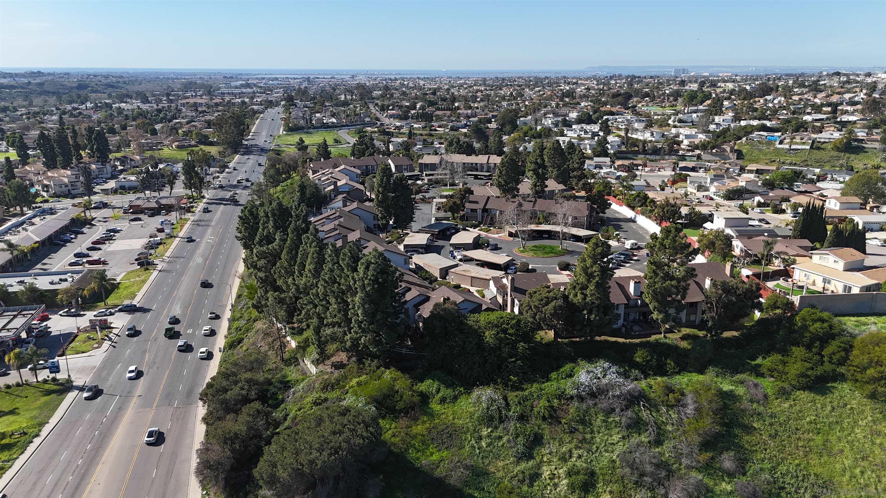 Detail Gallery Image 29 of 29 For 1685  Melrose Ave  #J,  Chula Vista,  CA 91911 - 3 Beds | 2 Baths