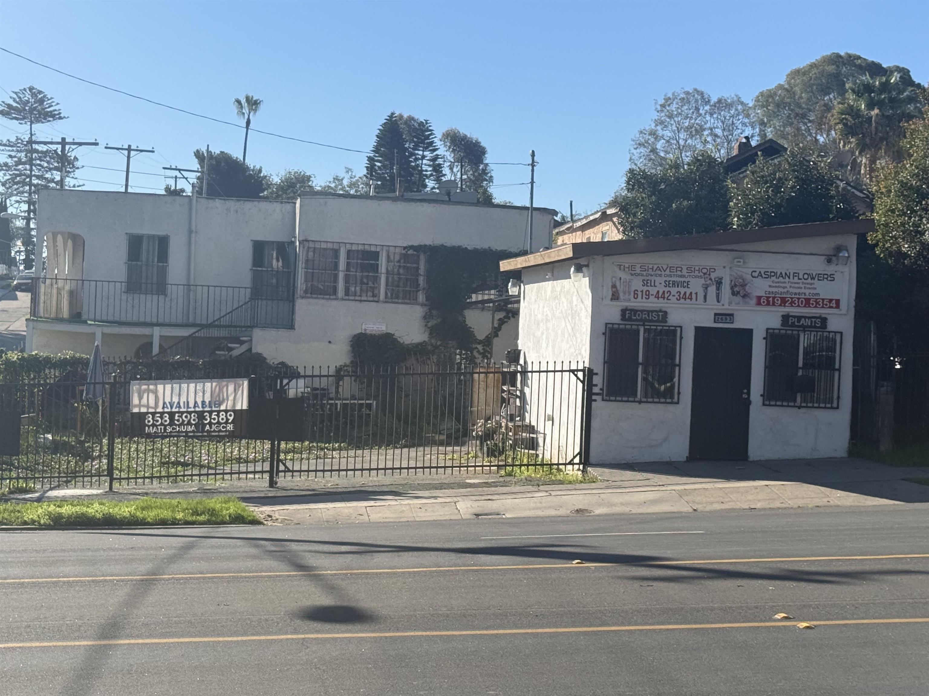 Detail Gallery Image 4 of 8 For 2693  Market St, San Diego,  CA 92102 - – Beds | – Baths