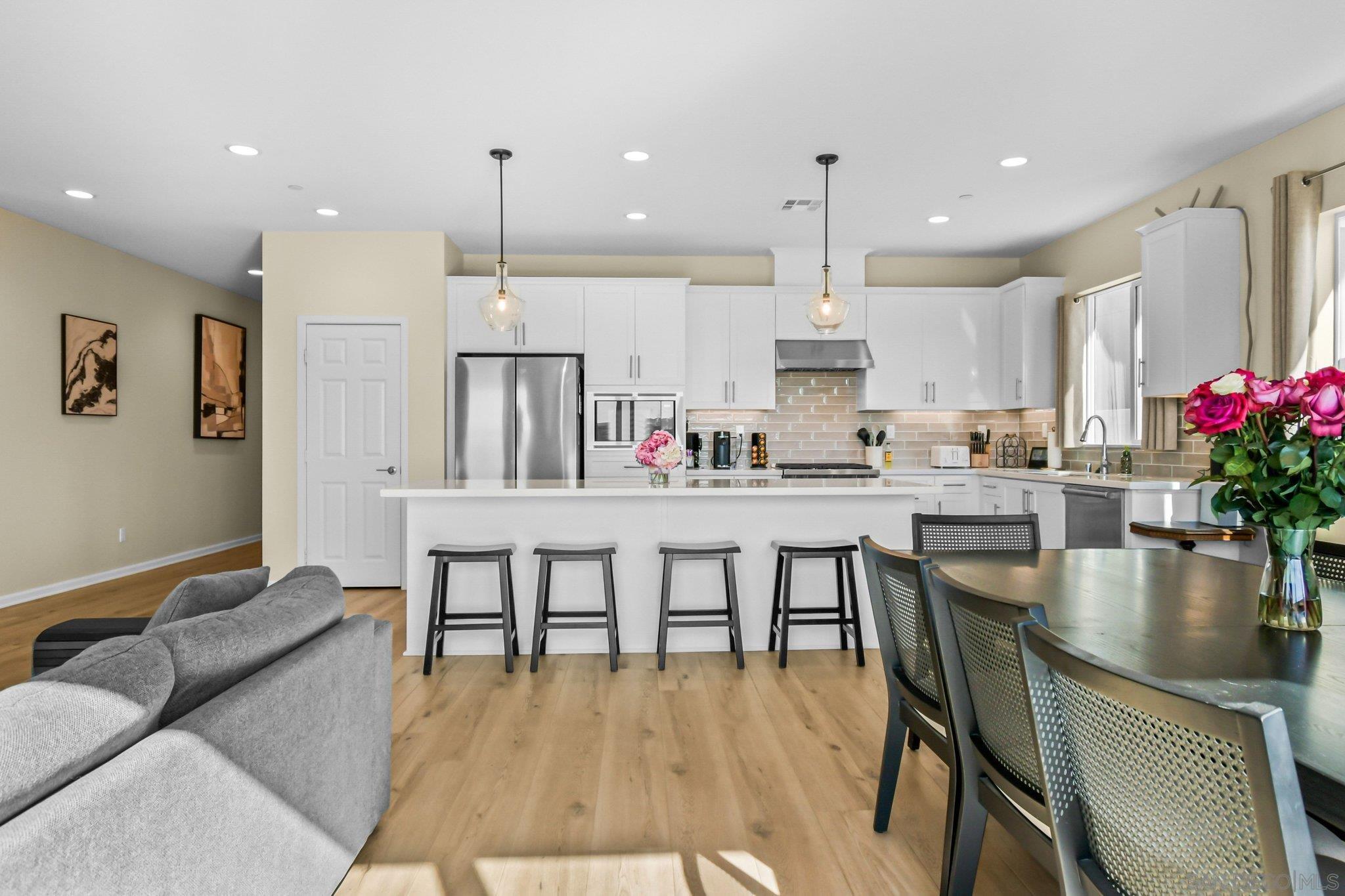 Detail Gallery Image 9 of 33 For 1359  Chaparral Dr, San Marcos,  CA 92069 - 3 Beds | 2 Baths