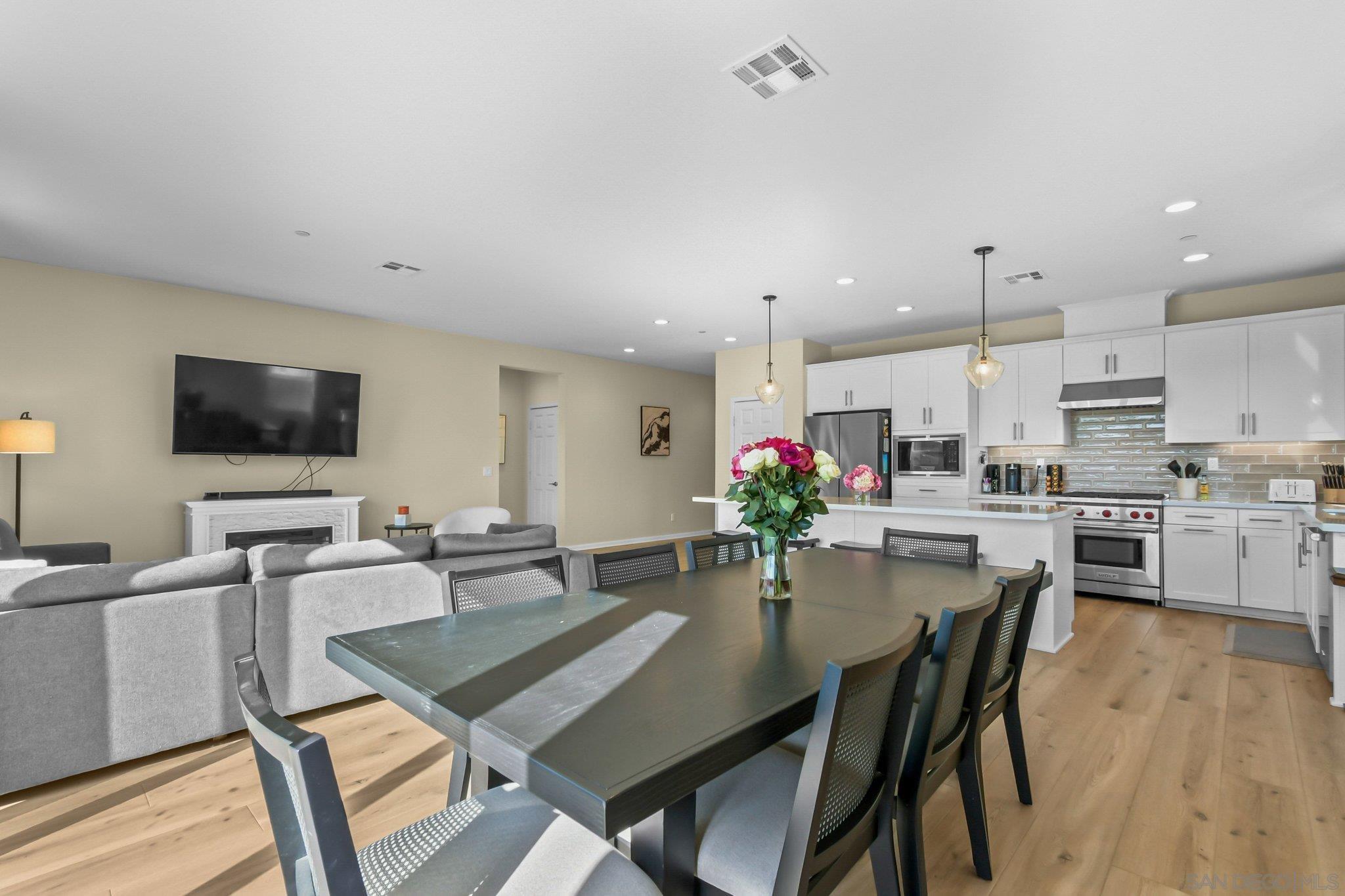 Detail Gallery Image 10 of 33 For 1359  Chaparral Dr, San Marcos,  CA 92069 - 3 Beds | 2 Baths