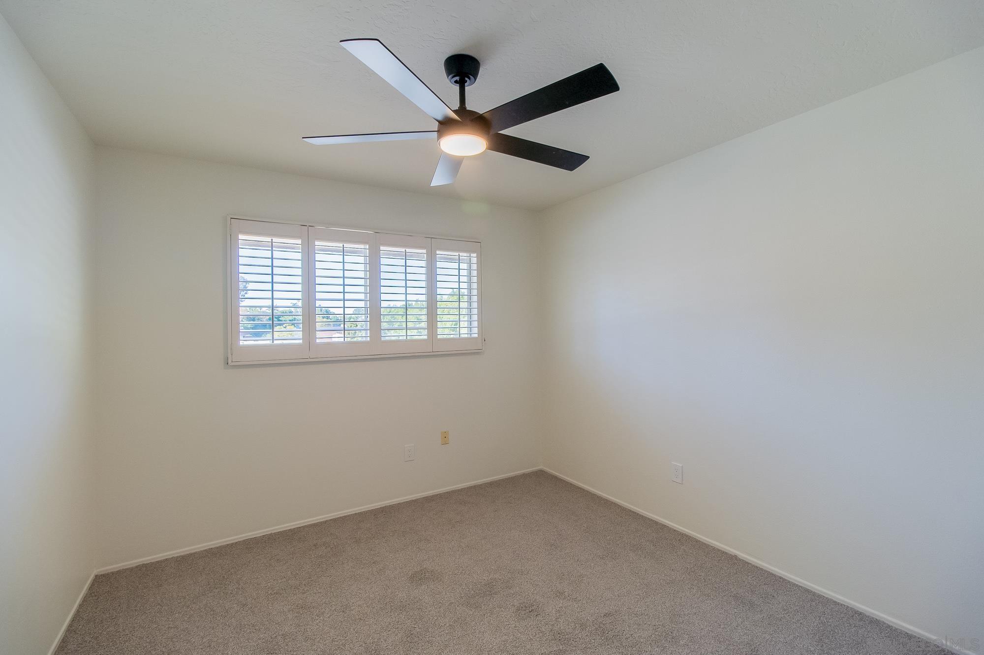 Detail Gallery Image 31 of 52 For 4114  Collwood Lane, San Diego,  CA 92115 - 4 Beds | 2/1 Baths