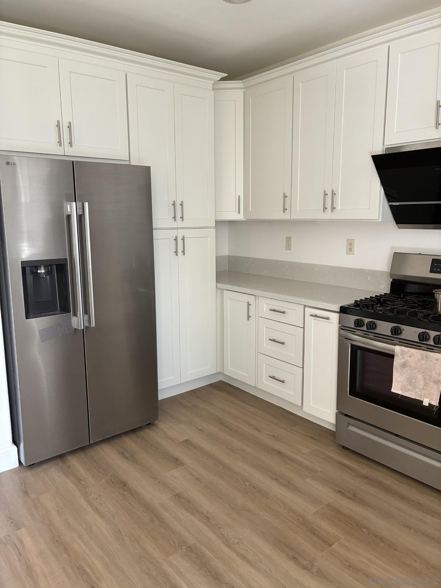 Detail Gallery Image 6 of 10 For 29844  Prell Ct, Menifee,  CA 92584 - 5 Beds | 2/1 Baths