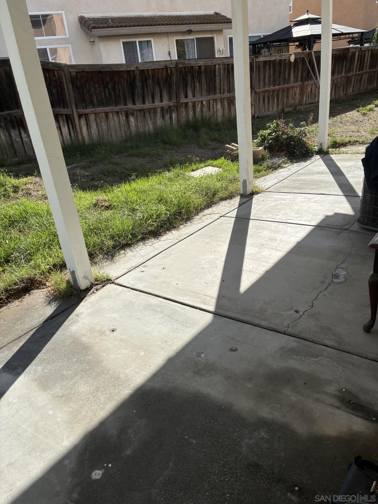 Detail Gallery Image 10 of 10 For 29844  Prell Ct, Menifee,  CA 92584 - 5 Beds | 2/1 Baths