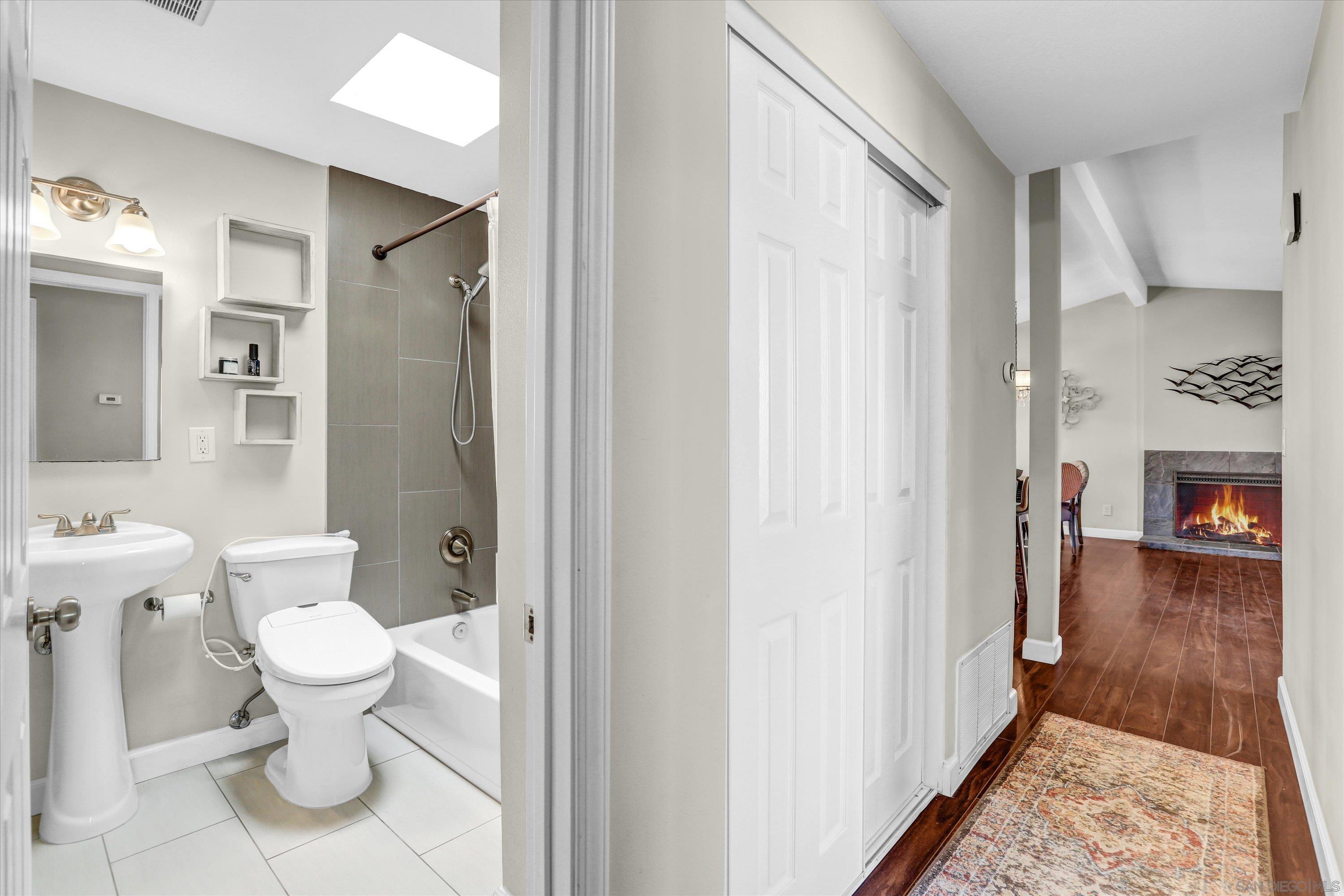 Detail Gallery Image 18 of 34 For 3280  Towser St, San Diego,  CA 92123 - 3 Beds | 2 Baths