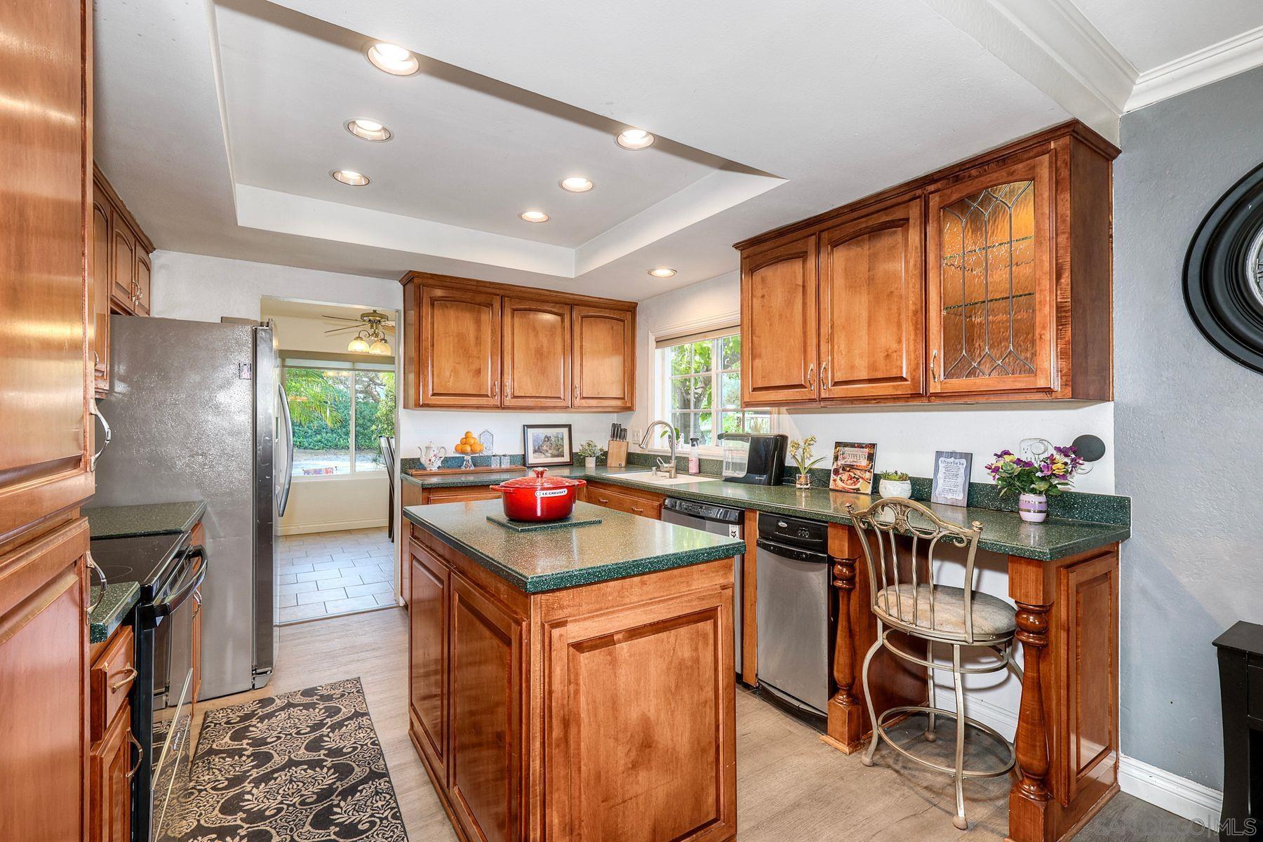 Detail Gallery Image 19 of 37 For 15805  Oak Valley Rd, Ramona,  CA 92065 - 5 Beds | 3 Baths