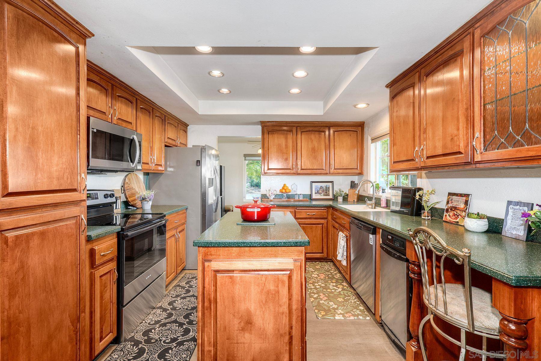 Detail Gallery Image 20 of 37 For 15805  Oak Valley Rd, Ramona,  CA 92065 - 5 Beds | 3 Baths