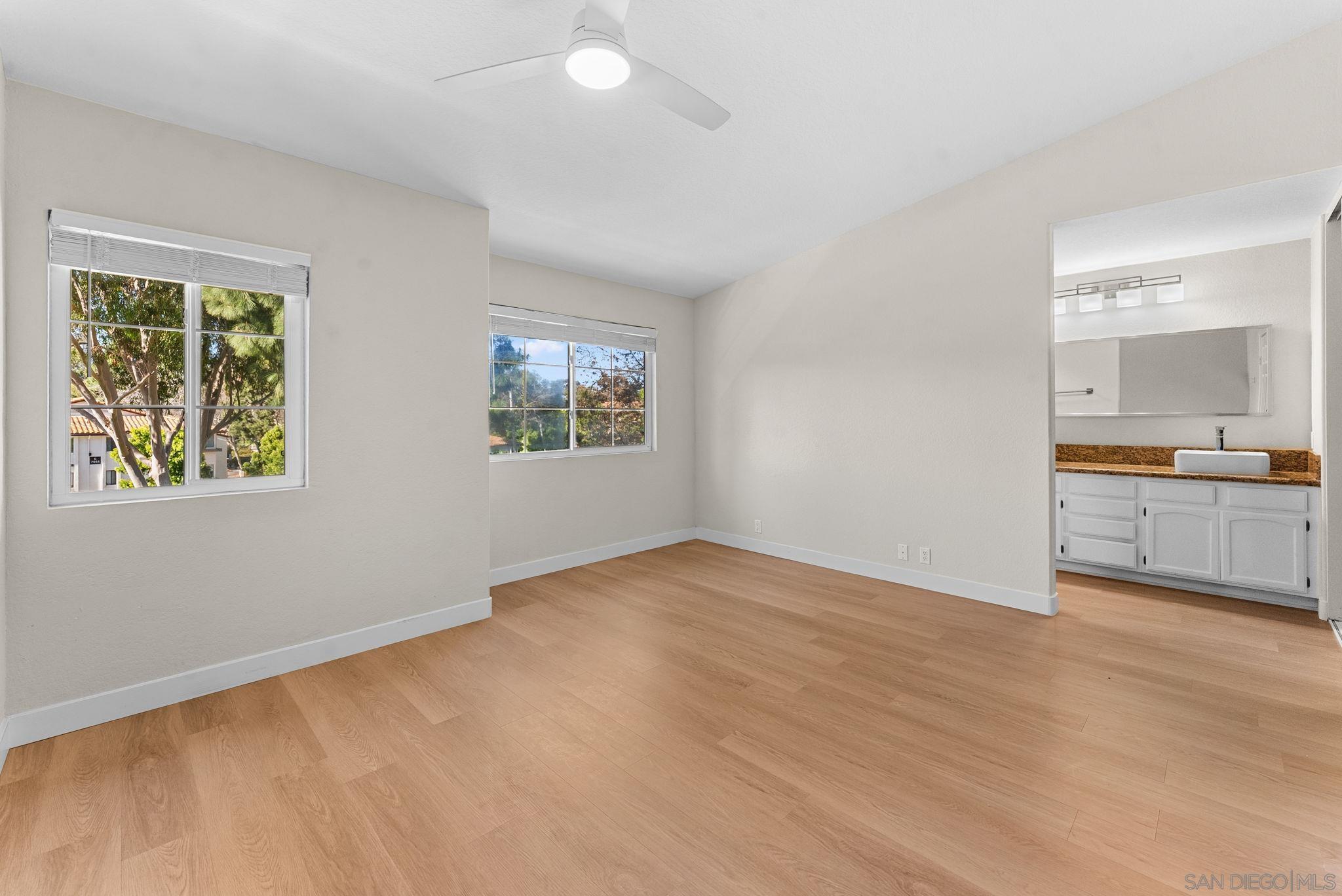 Detail Gallery Image 16 of 35 For 4040  Porte De Palmas  #31,  San Diego,  CA 92122 - 3 Beds | 2/1 Baths