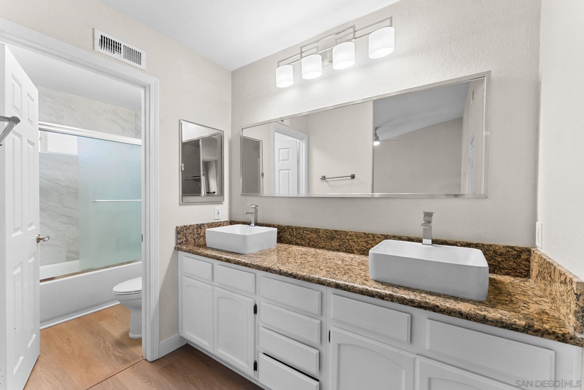 Detail Gallery Image 17 of 35 For 4040  Porte De Palmas  #31,  San Diego,  CA 92122 - 3 Beds | 2/1 Baths