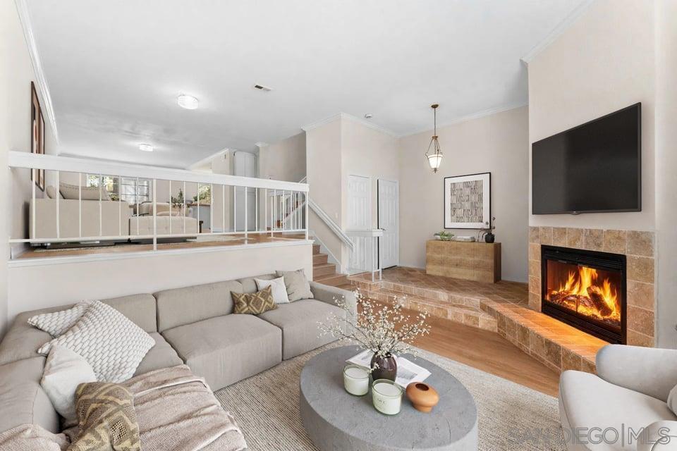 Detail Gallery Image 6 of 35 For 4040  Porte De Palmas  #31,  San Diego,  CA 92122 - 3 Beds | 2/1 Baths