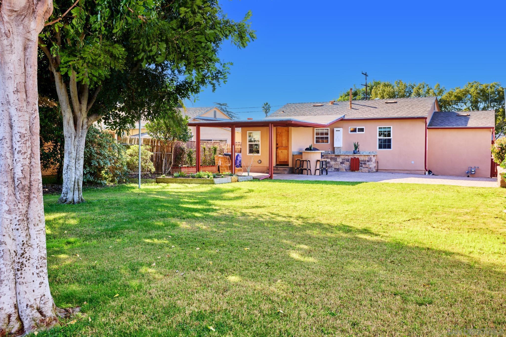 Detail Gallery Image 14 of 19 For 4591  68th St, La Mesa,  CA 91942 - 3 Beds | 1 Baths