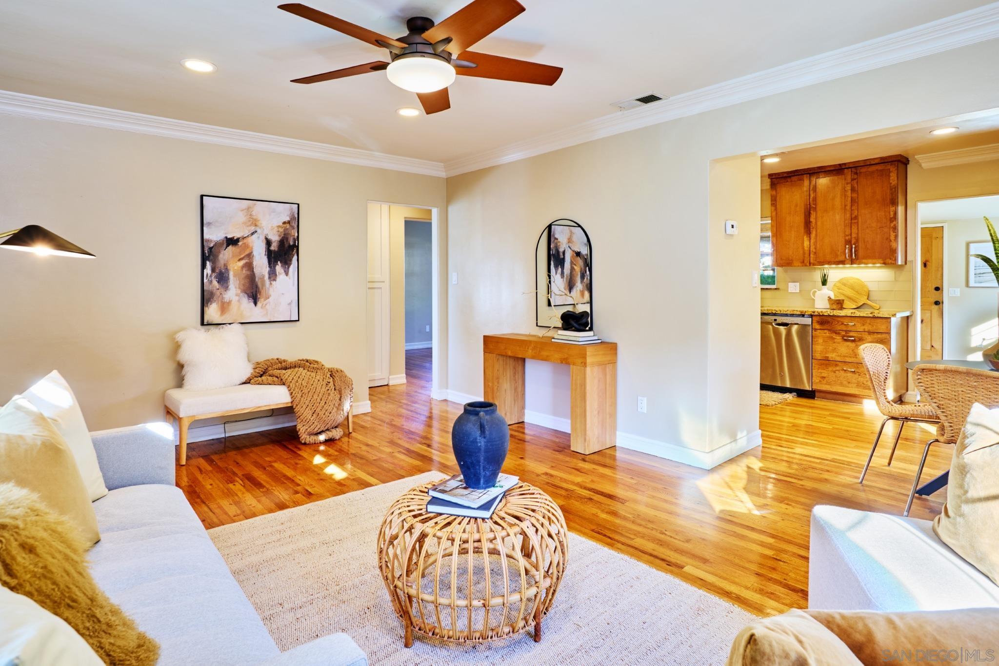 Detail Gallery Image 3 of 19 For 4591  68th St, La Mesa,  CA 91942 - 3 Beds | 1 Baths